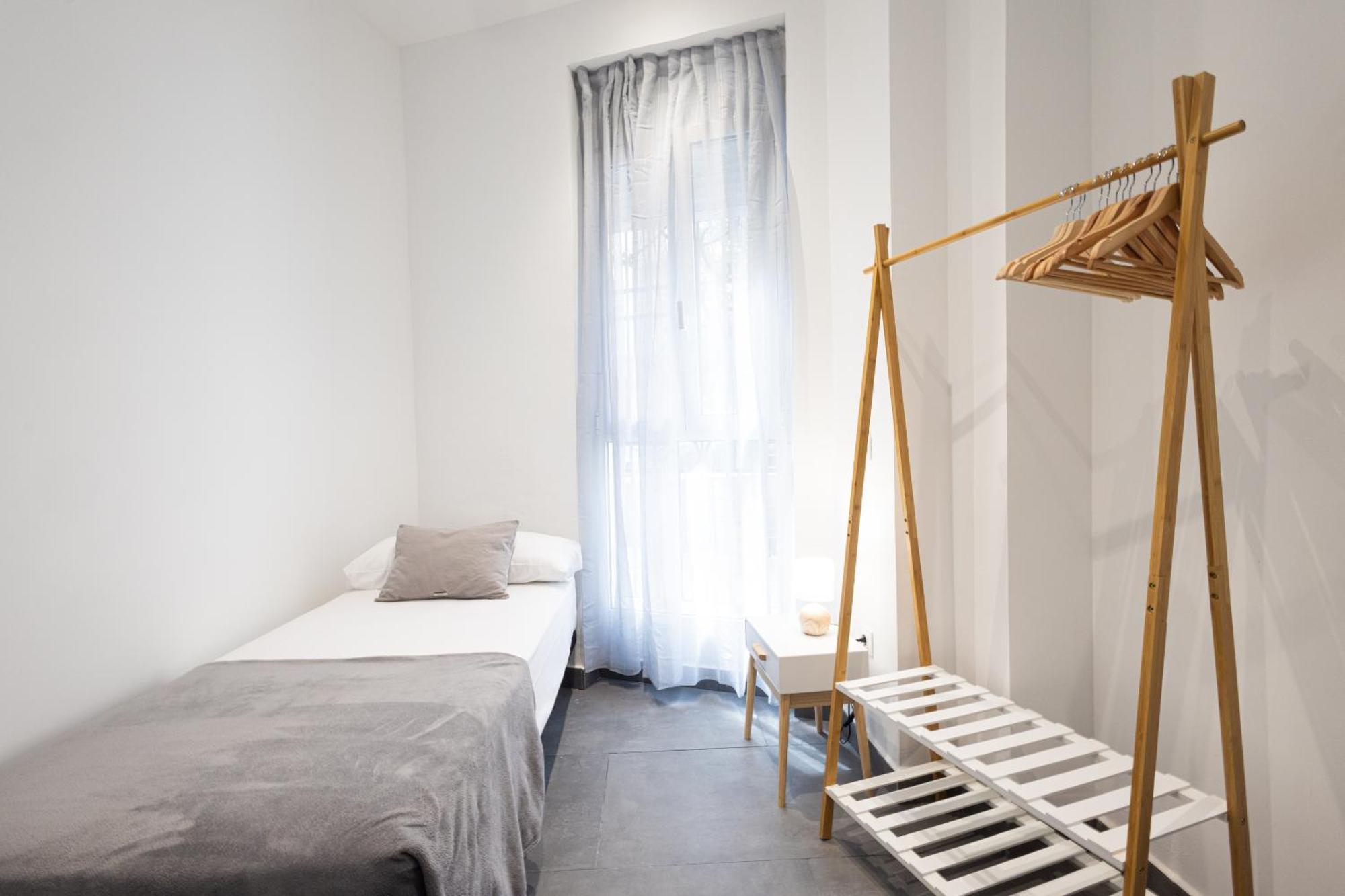 Florit Flats - The Patraix Apartment
