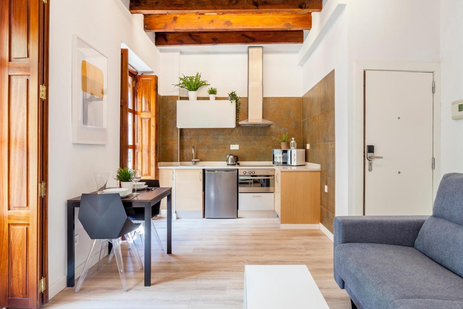 Apartment Loft De Diseno Junto Al Mercado Con Balconada *