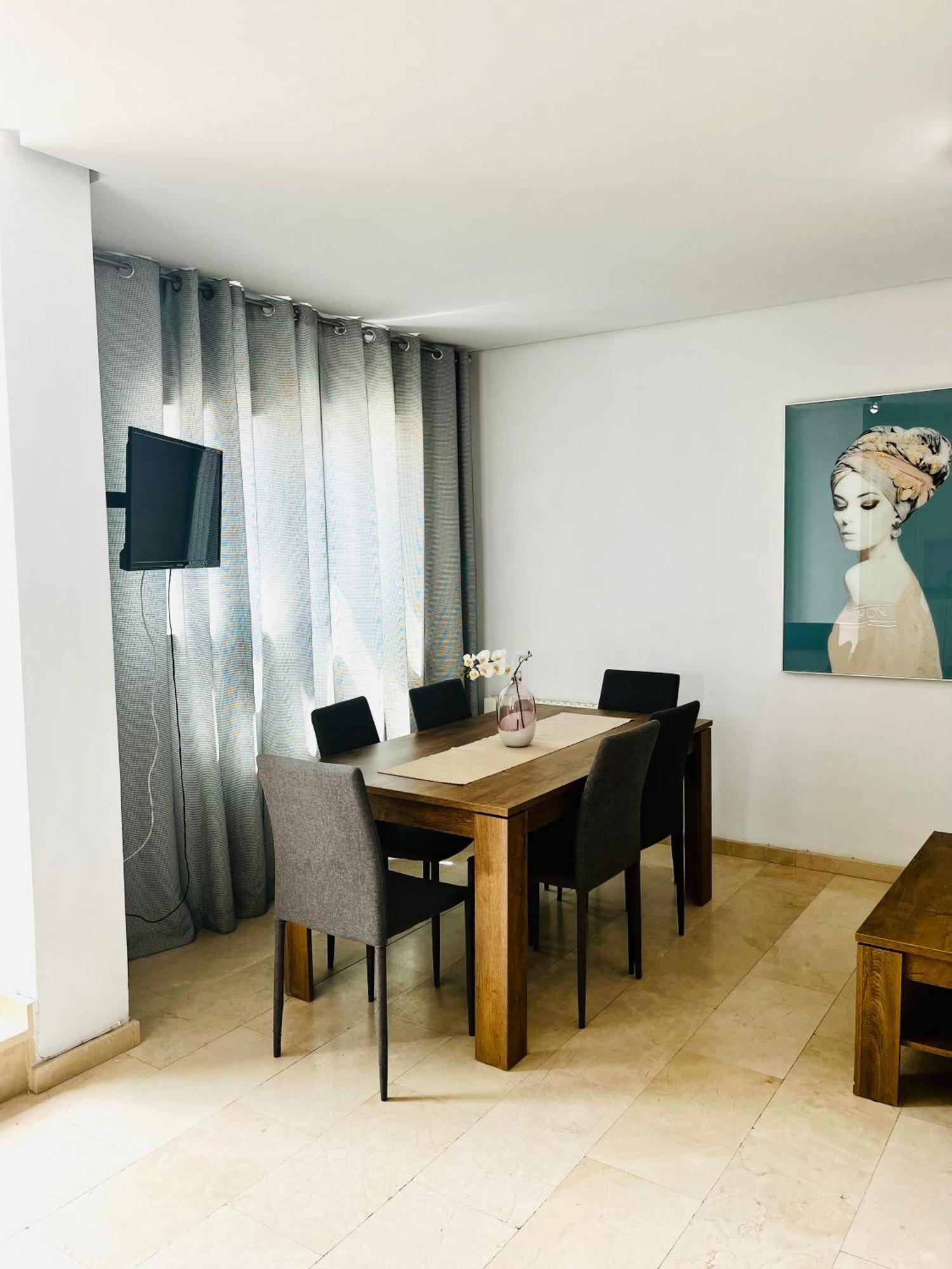 Apartamento Travel Habitat ático Calle Comedias Valencia