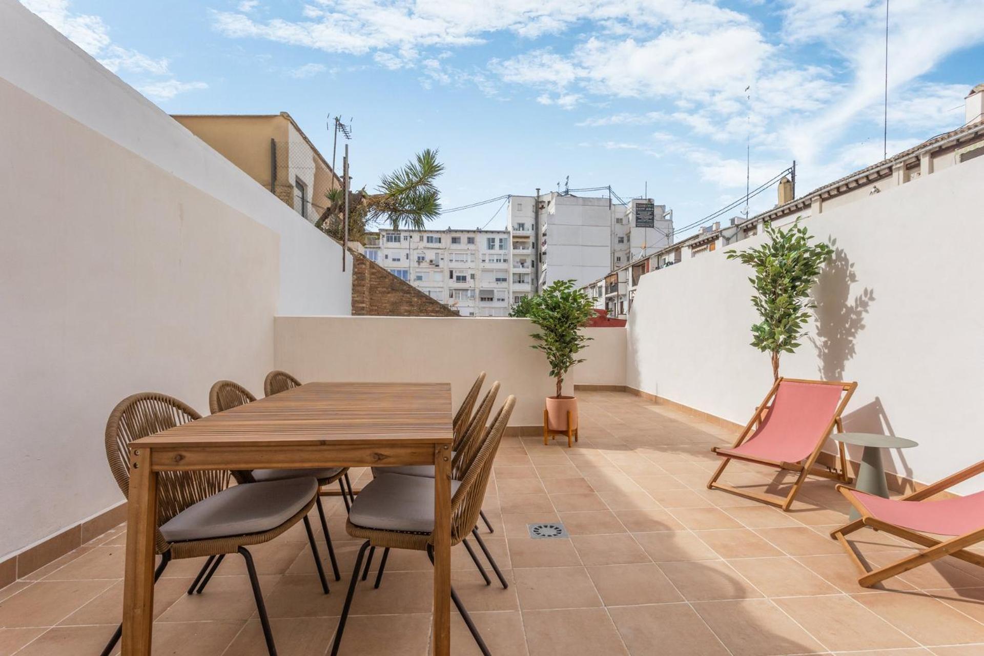 Limehome Calle De Cadiz * Valencia