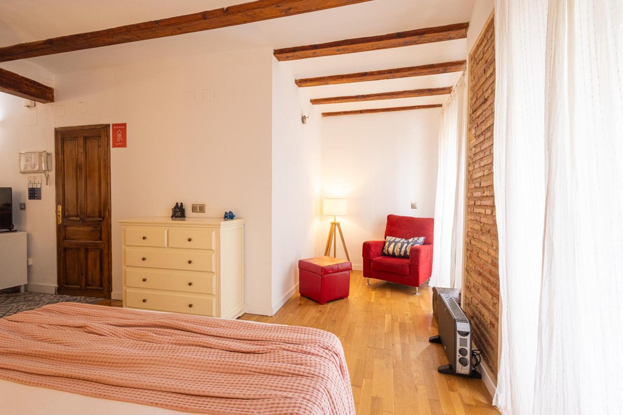 Apartamento Florit Flats - Cozy Wifi Ac Loft In The Heart Of Ruzafa *