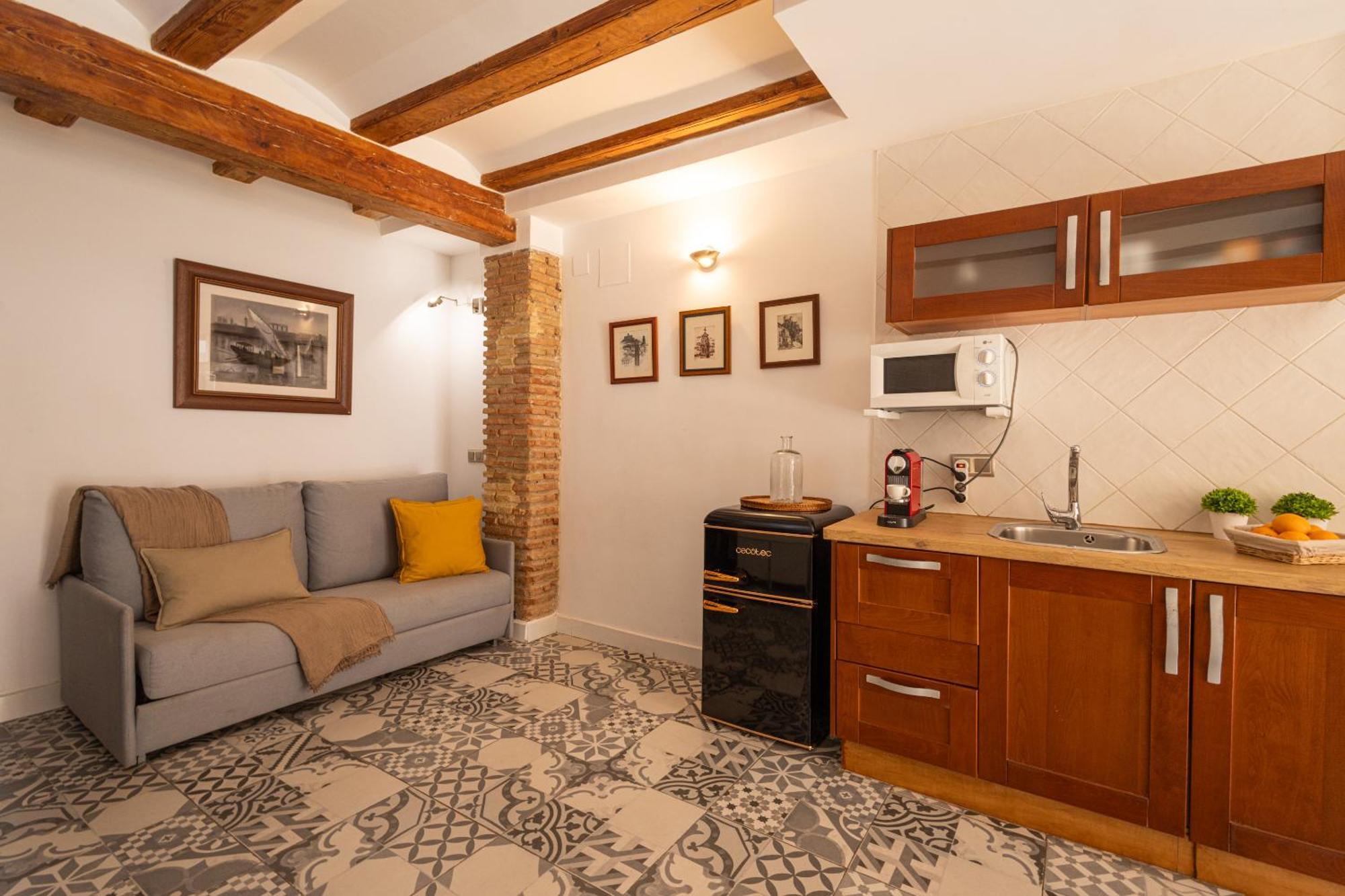 Apartamento Florit Flats - Cozy Wifi Ac Loft In The Heart Of Ruzafa *