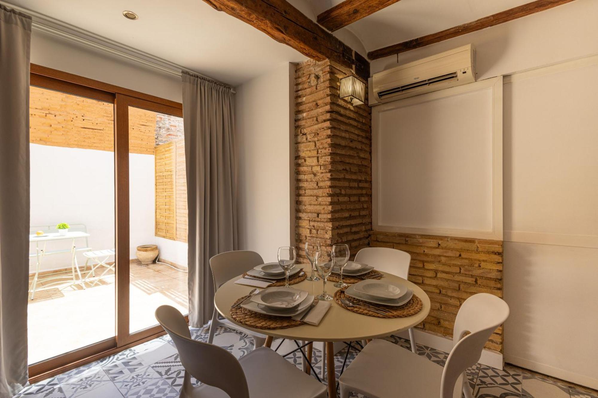 Apartamento Florit Flats - Cozy Wifi Ac Loft In The Heart Of Ruzafa *