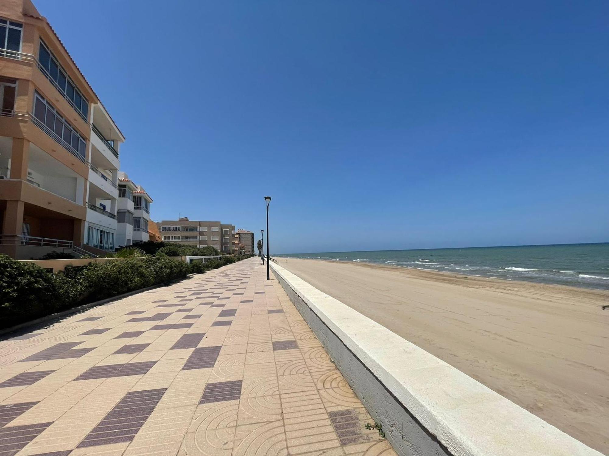 Faro28 * Valencia