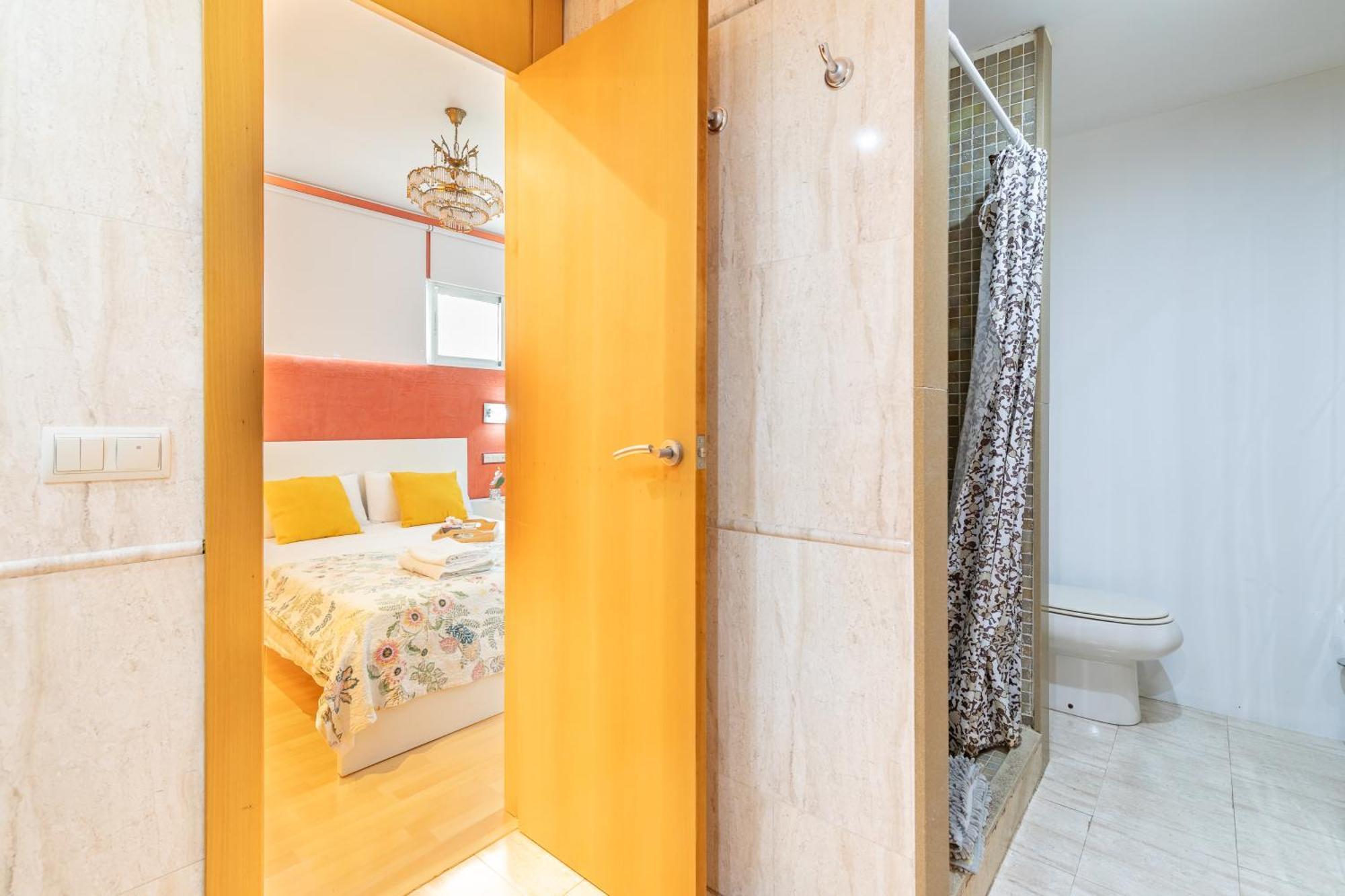 Penthouse Duplex In A 4 Floors Spanish House -8 Min To Center By Metro * Valencia