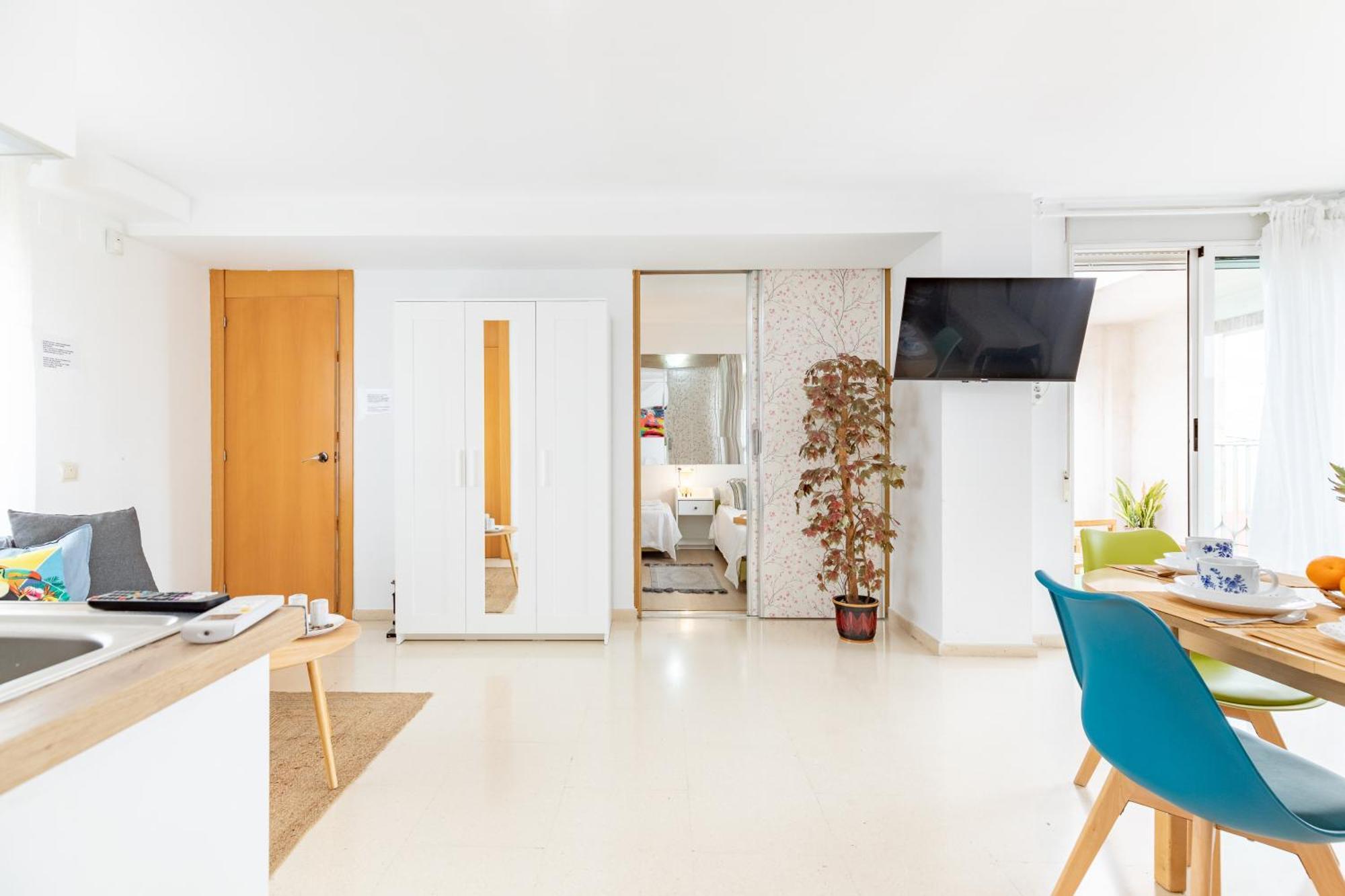 Penthouse Duplex In A 4 Floors Spanish House -8 Min To Center By Metro Apartment Valencia