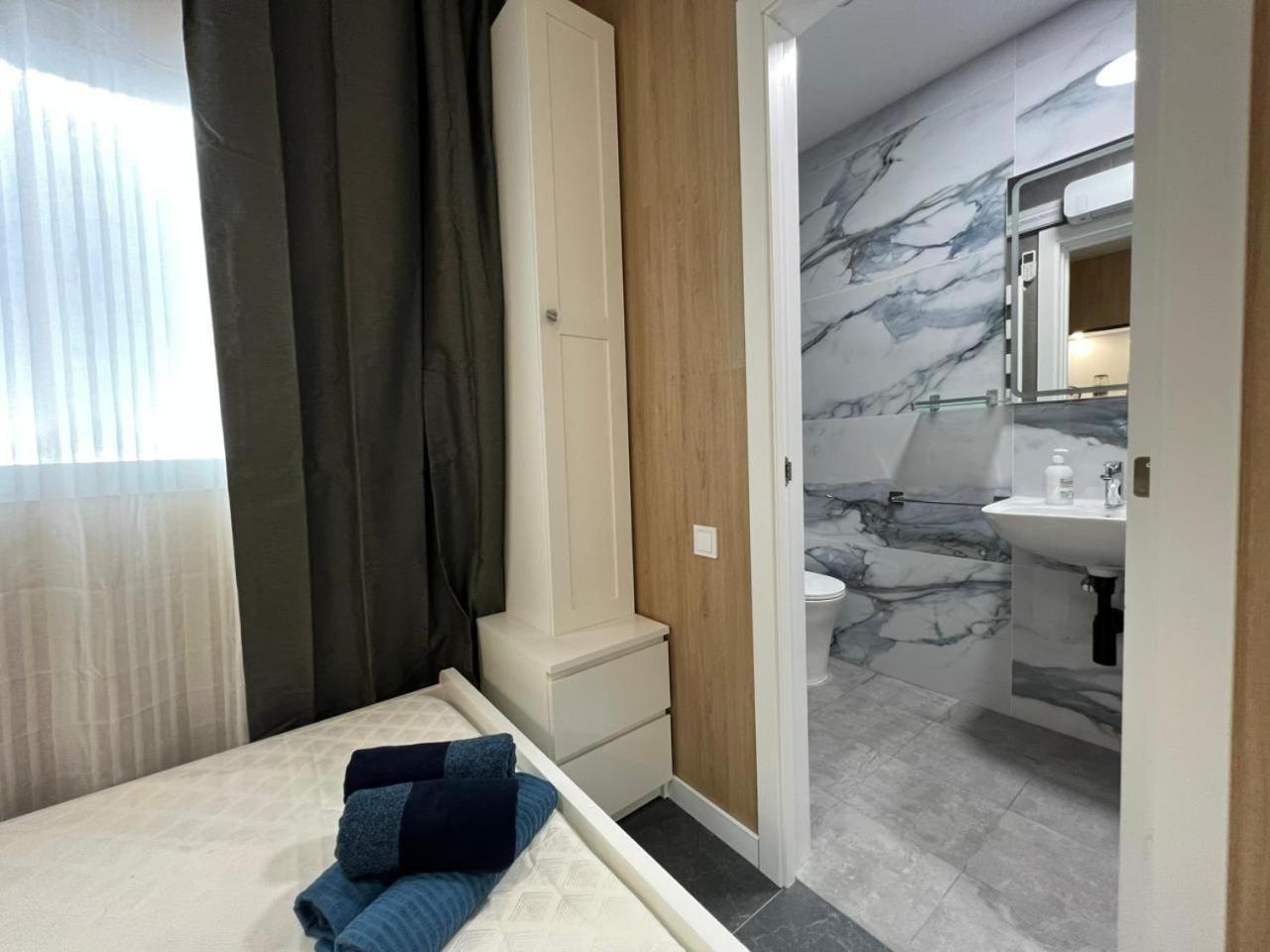 Aparthotel Carcaixent 24 *