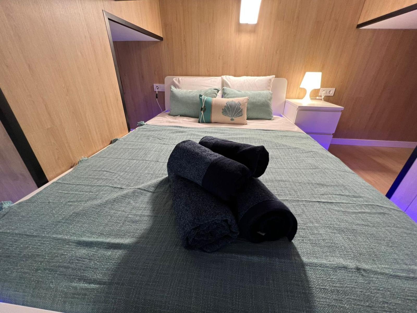 Aparthotel Carcaixent 24 *