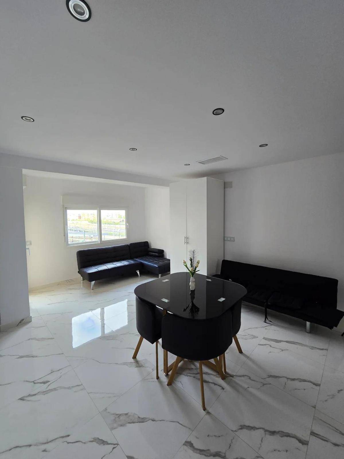 Habitación en casa particular Exotic Valencia