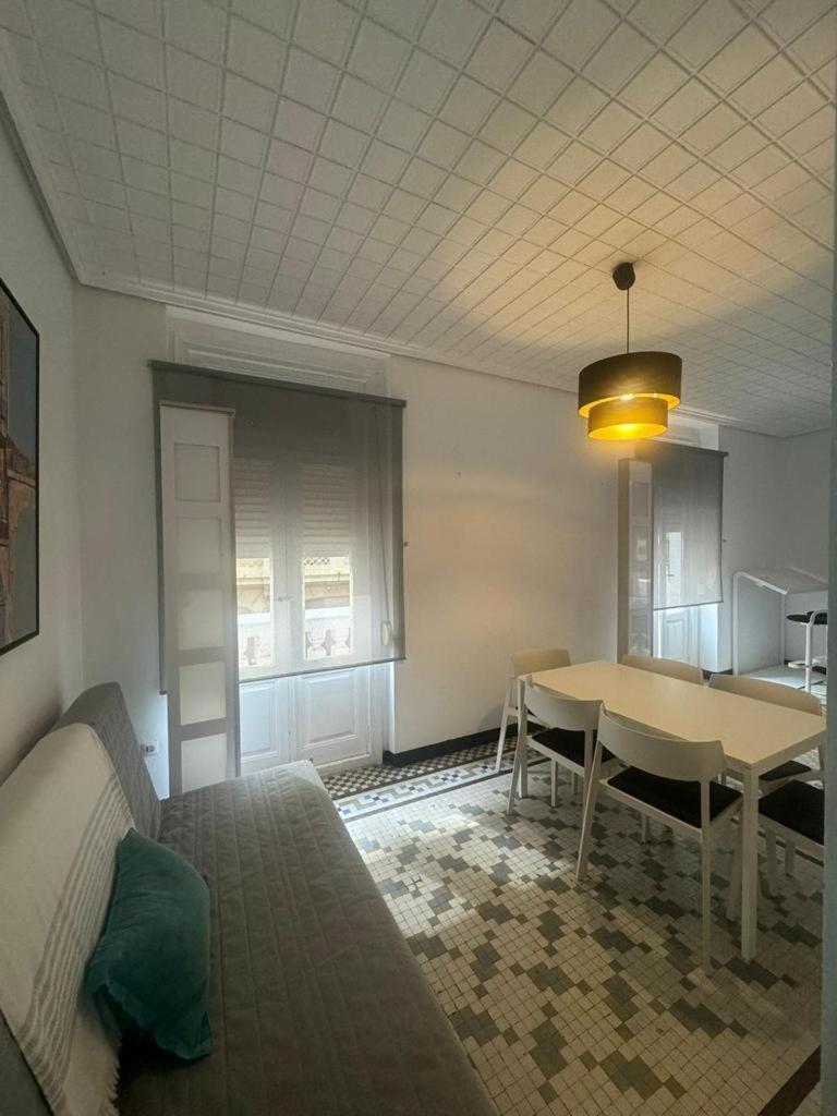 Apartamento En Pleno Centro Apartamento *