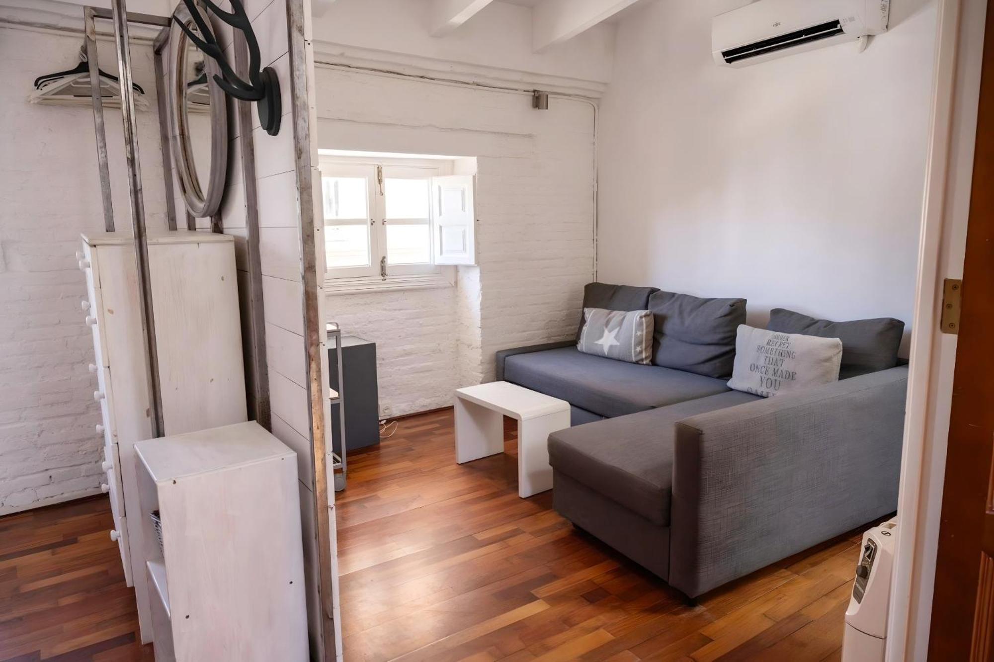 Estudio Ciutat Vella Al Lado De Jardines Del Turia * Valencia
