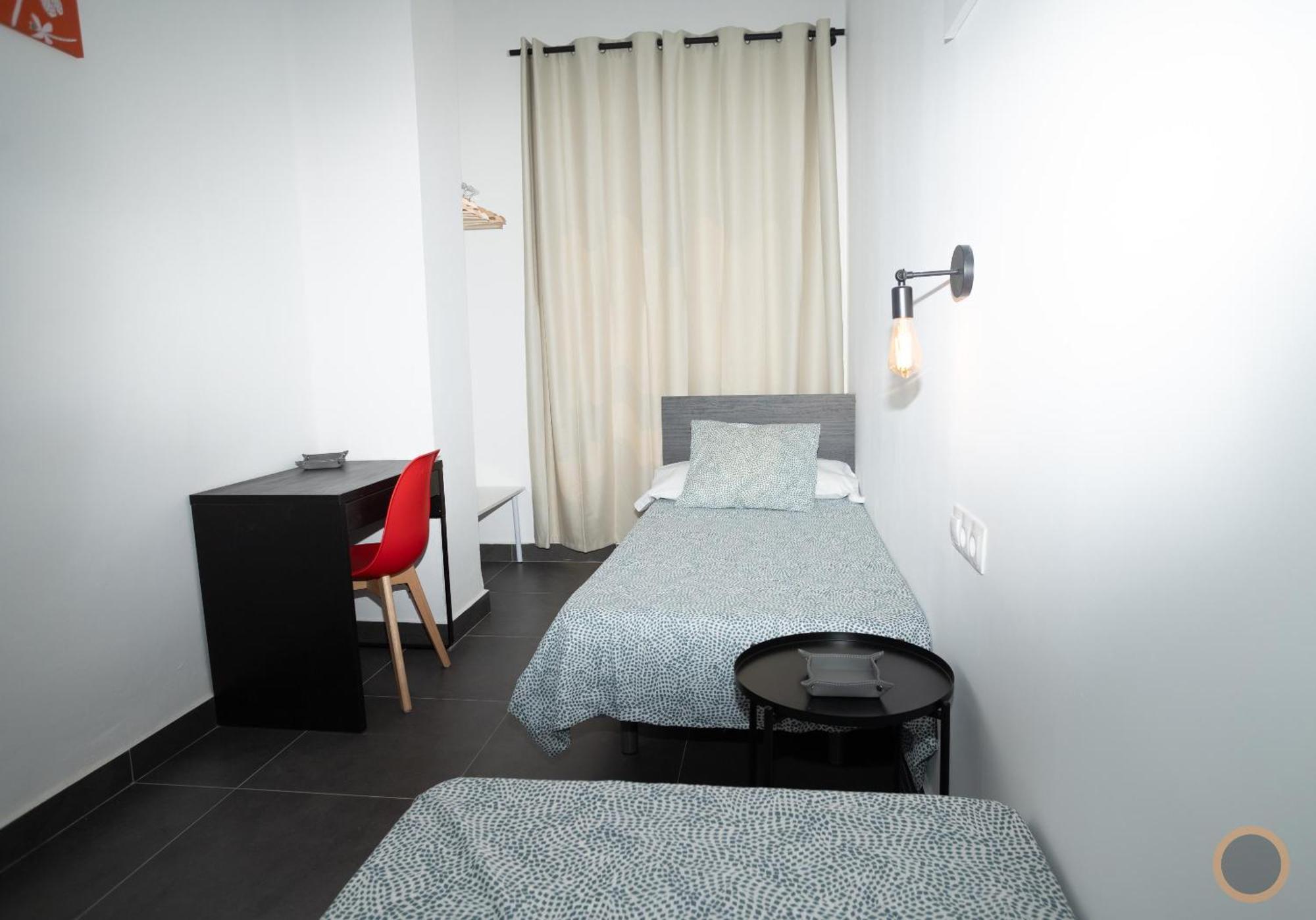 Flats Puente Ademuz De 3 Apartment *