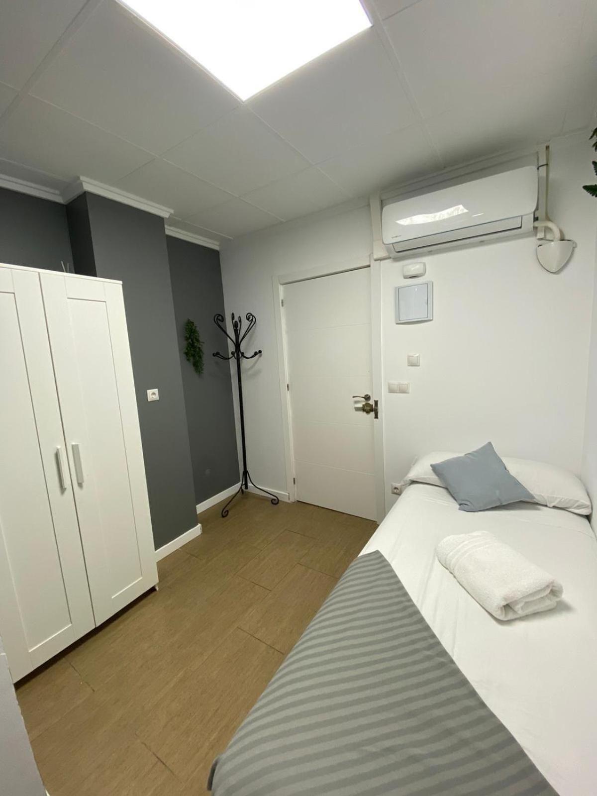 Optimus Comfort Hostal