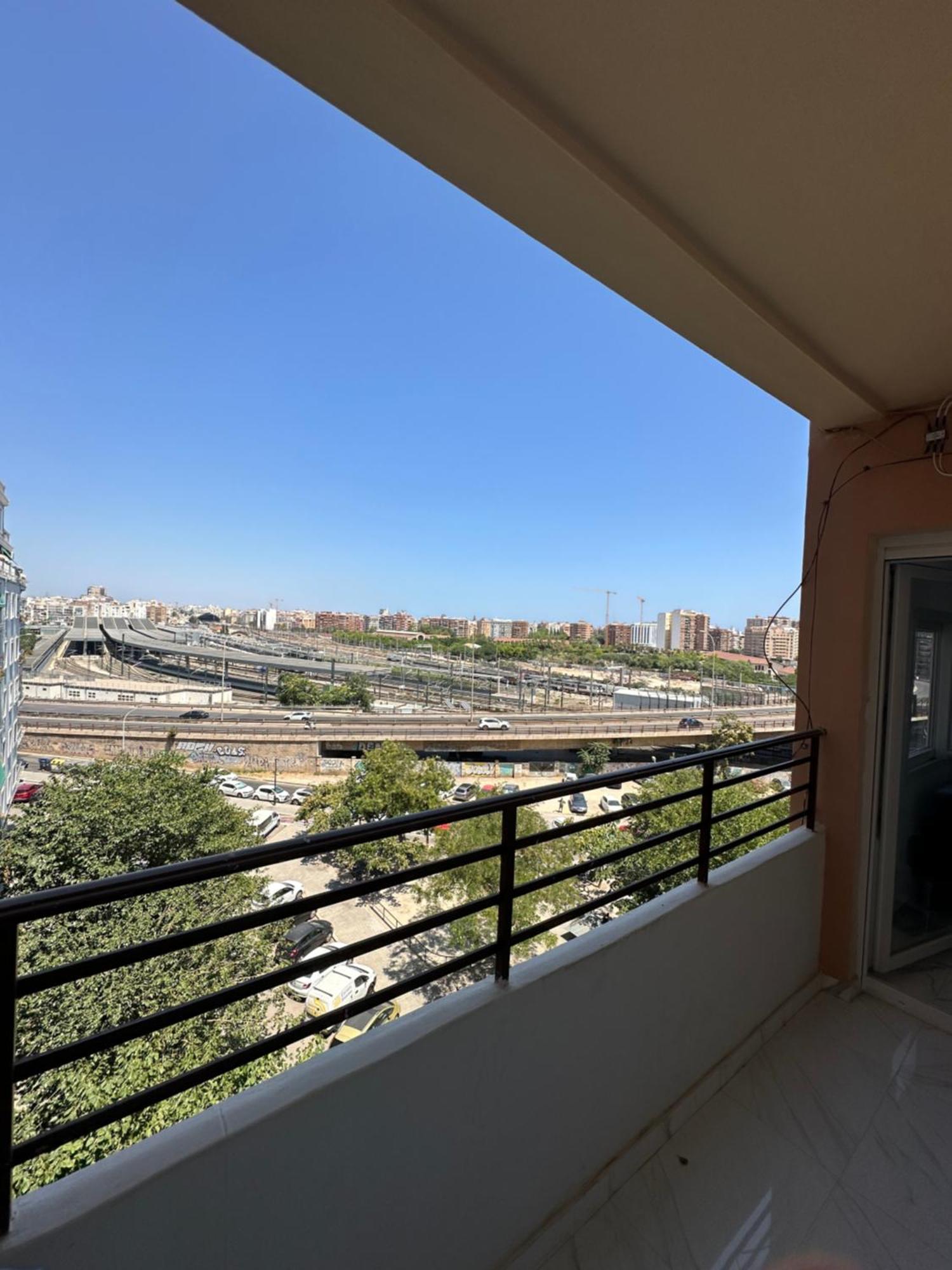 Exotic * Valencia