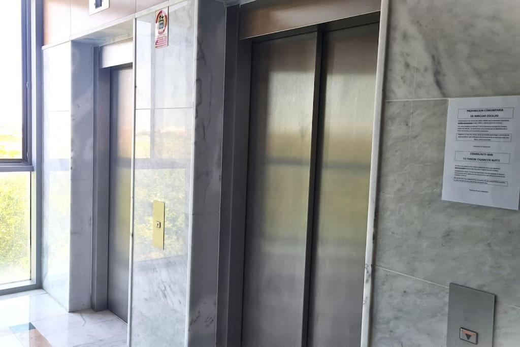 Luxury E-arenas 117 With Terrace In Edificio Arenas Apartamento *
