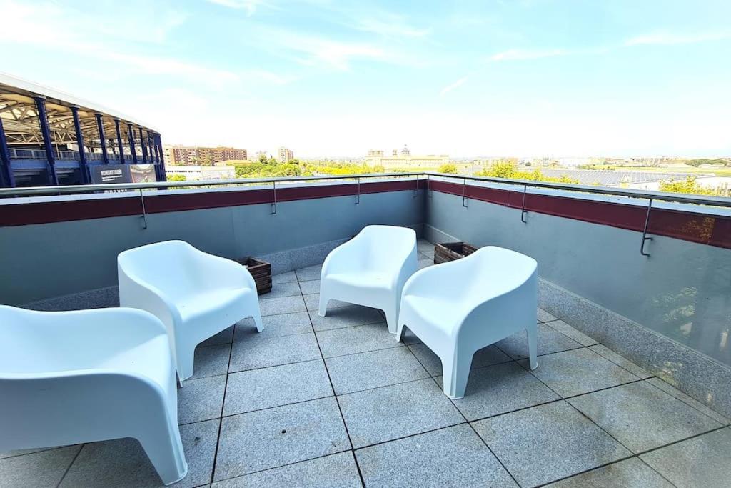 Apartamento Luxury E-arenas 117 With Terrace In Edificio Arenas *