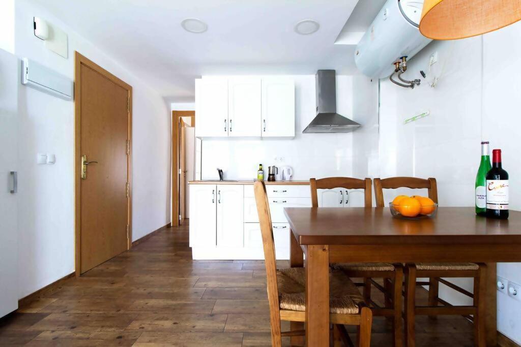 Acogedor Con Terraza Privada En La Playa