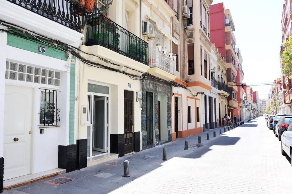 Chic Estudio Privado Al Lado De La Playa Apartment *