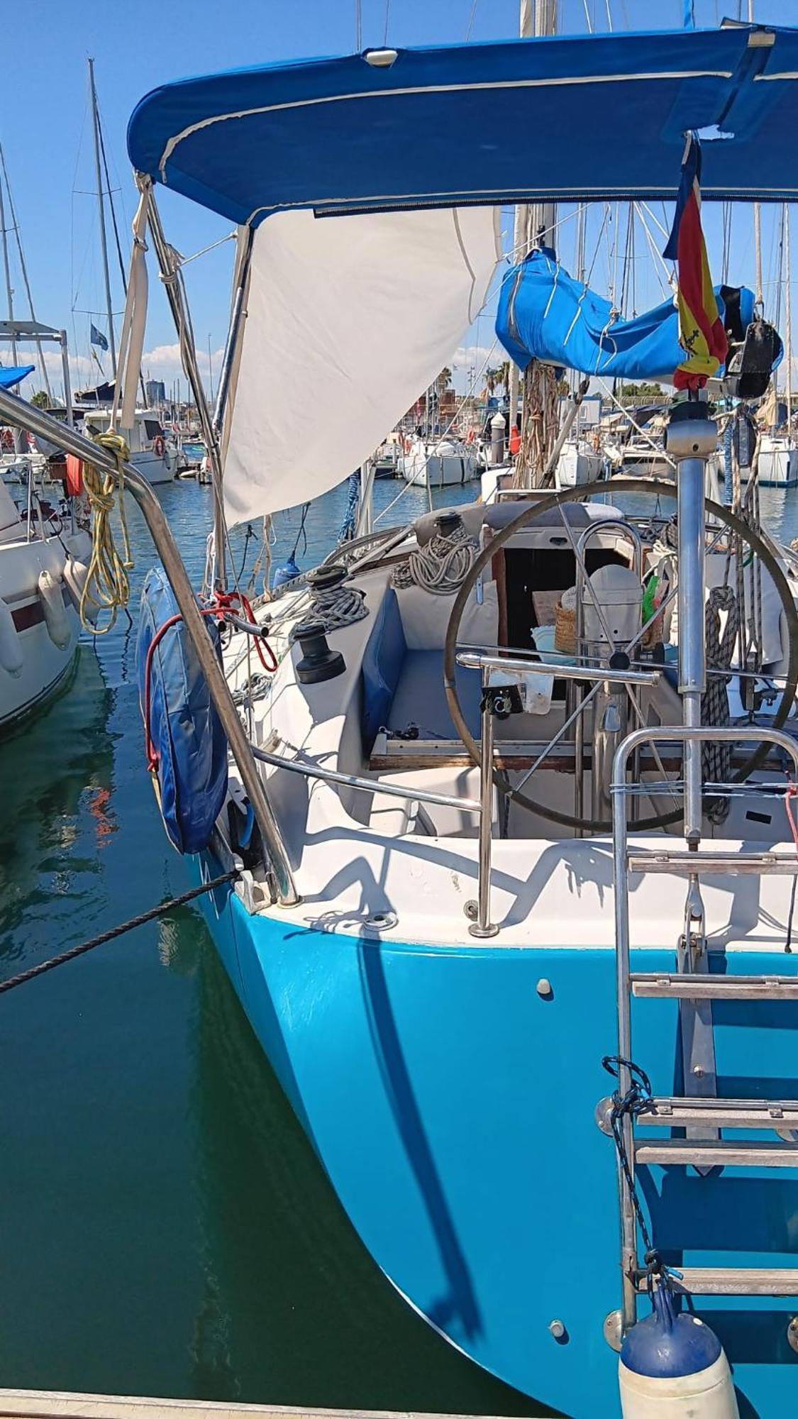 Hotel en barco Sailing District - Barco Para 5 En La Marina Norte *