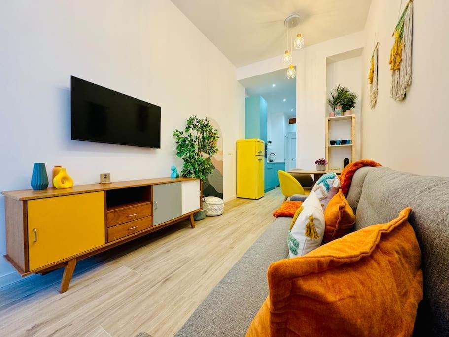 Color & Design Next To Russafa Soho Apartamento