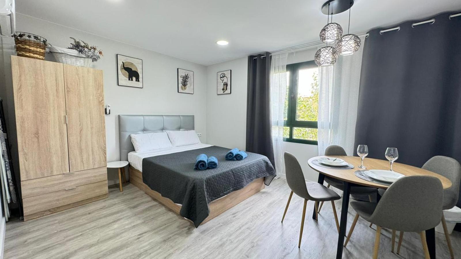 Apartamento Versus Near Of Arts Iii *