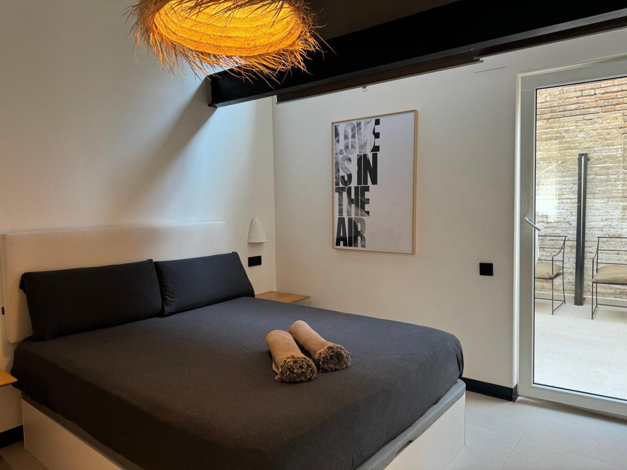 Lovely Exclusivity In Center Valencia
