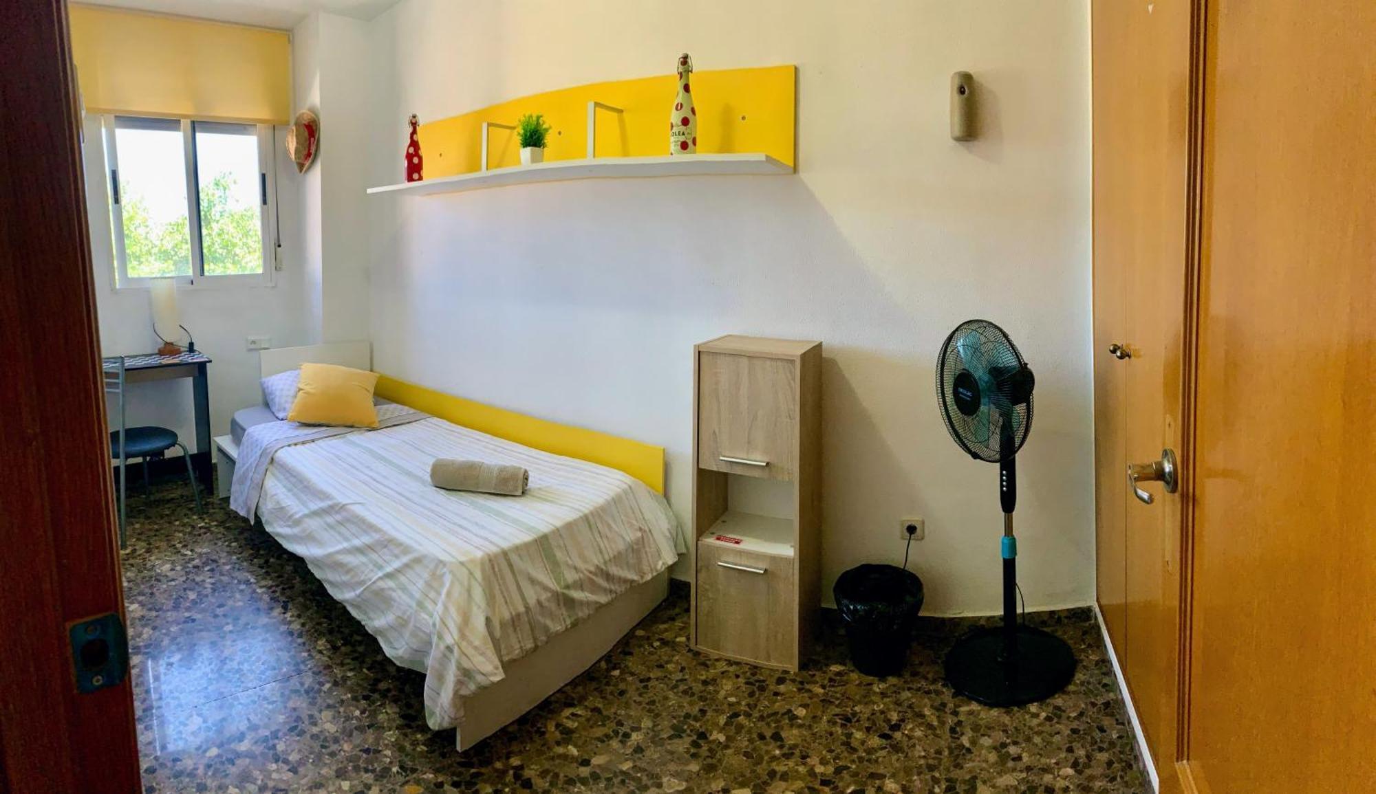 Apartamento Compartido Con Vista Al Puerto Valencia