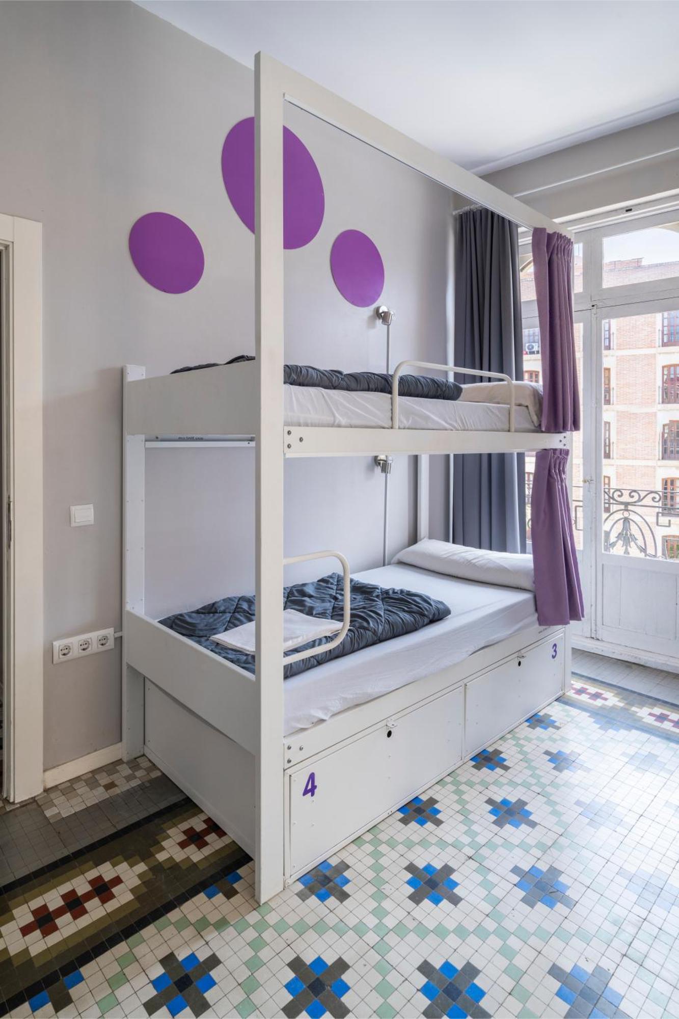 Hostal Purple Nest Valencia