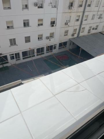 Matrimonio En Vivienda Compartir Recien Reformada * Valencia