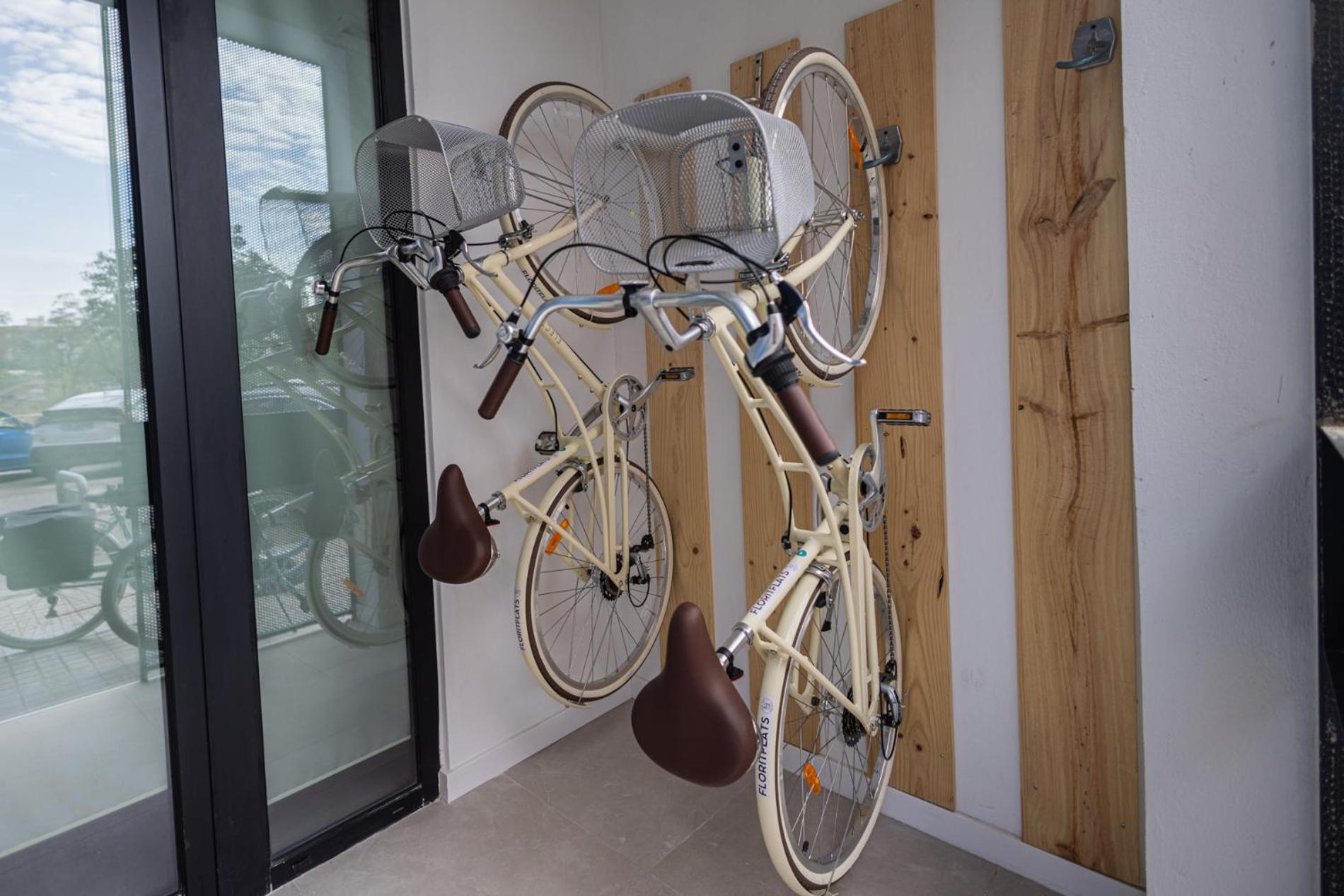 Apartamento Florit Flats - The Joaquin Sorolla With Bicycles Valencia