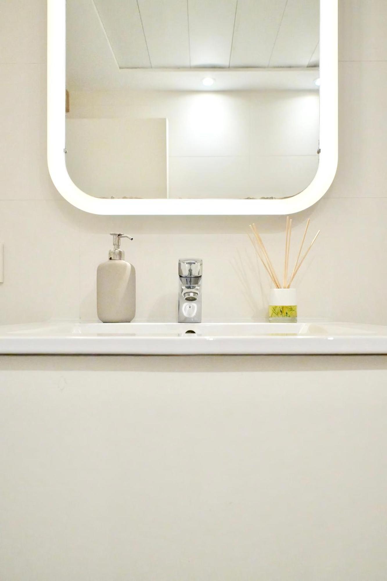 De Diseno En La Plaza Del Carmen F1 Apartment *