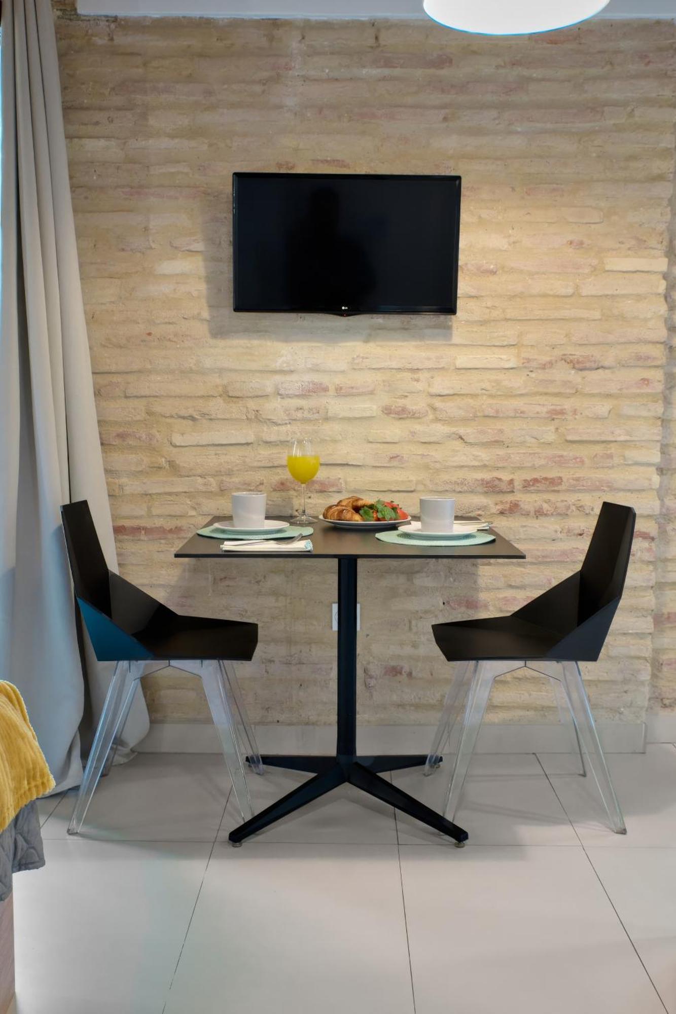 Apartment De Diseno En La Plaza Del Carmen F1 Valencia
