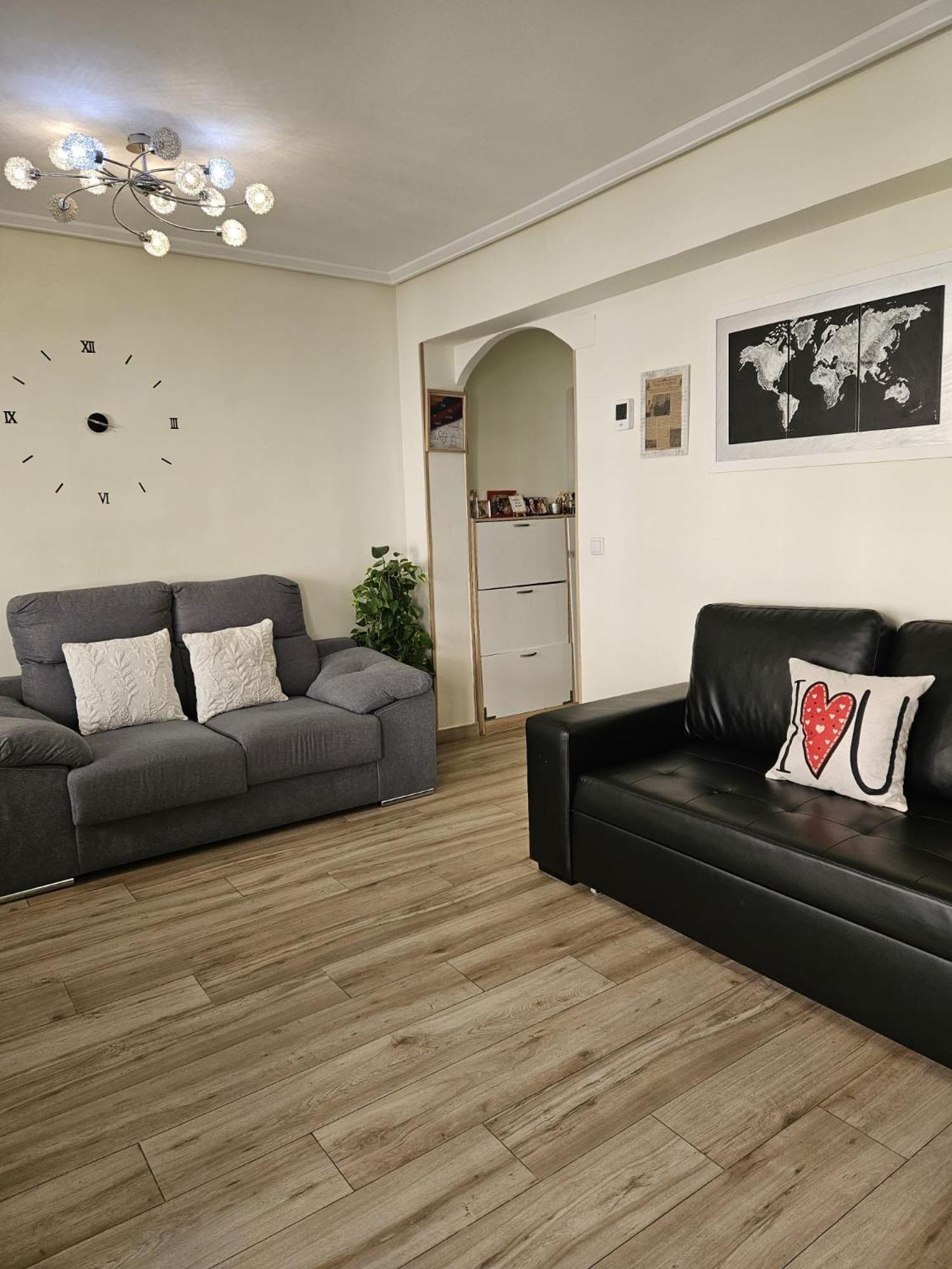 Comoda Y Acogedora Habitacion En Homestay Valencia