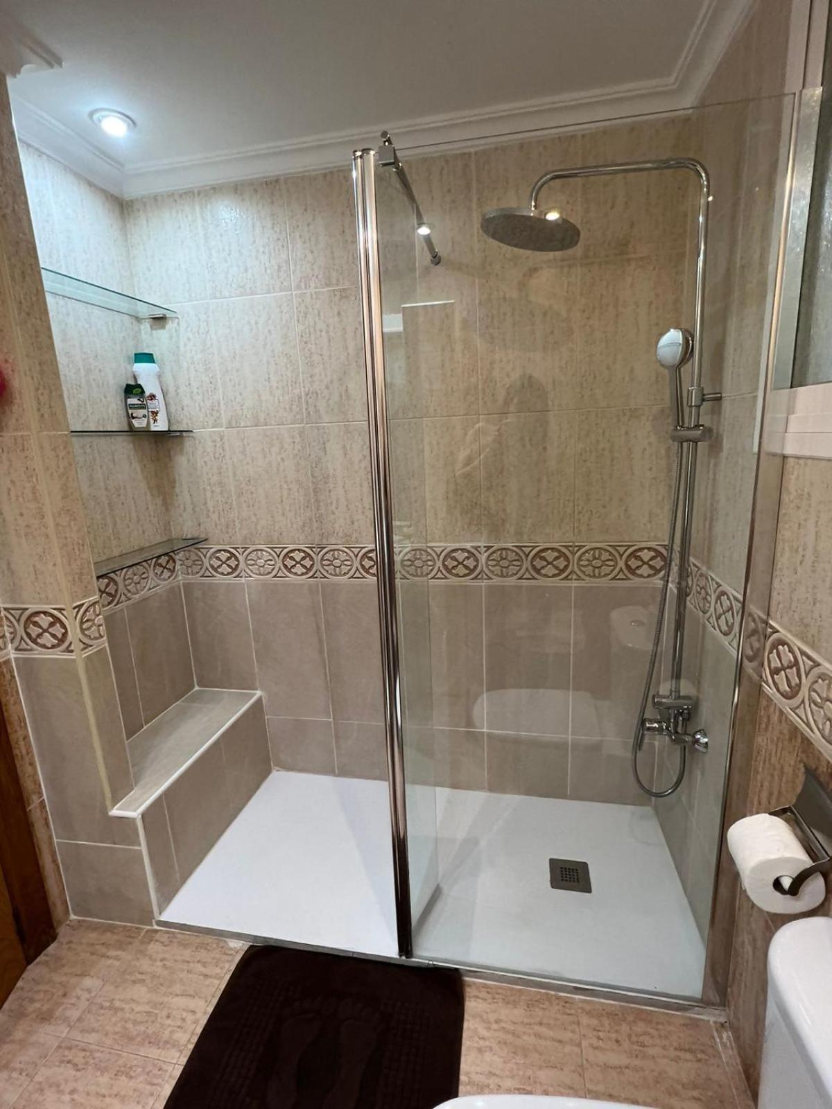 Moderno En 6 Personas Apartamento *