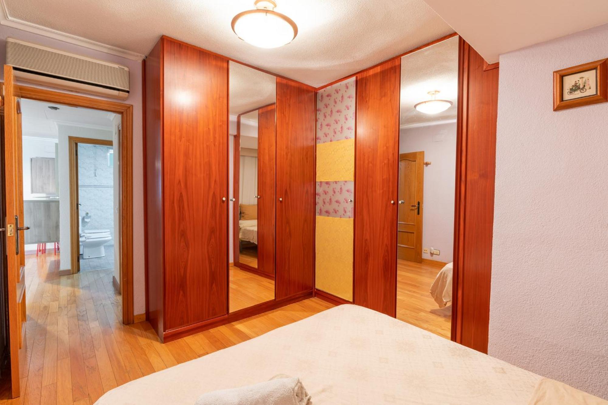 La Casa De Lili Acerca De Palacio De Musica Apartamento