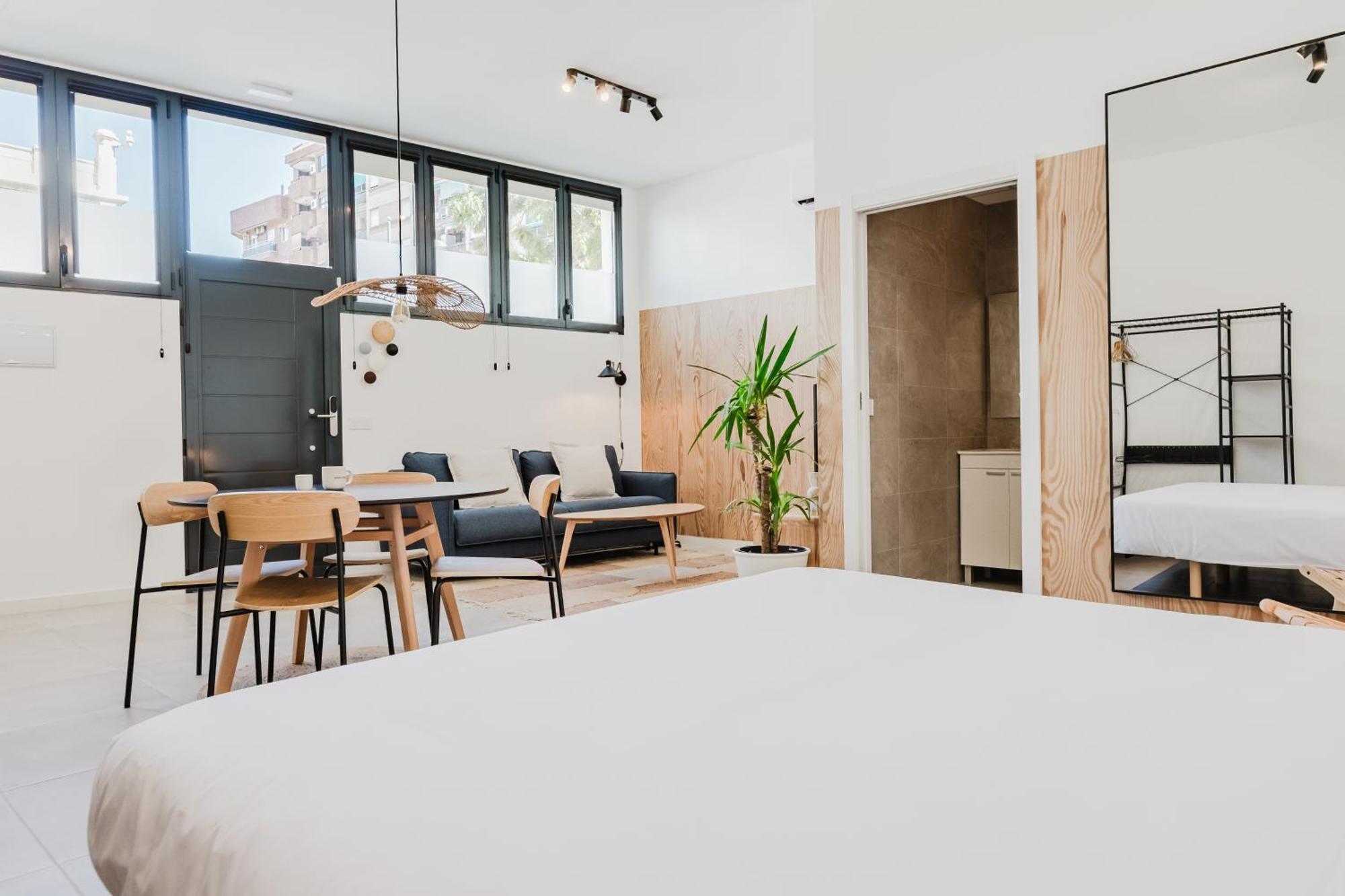 By Olala Homes Valencia