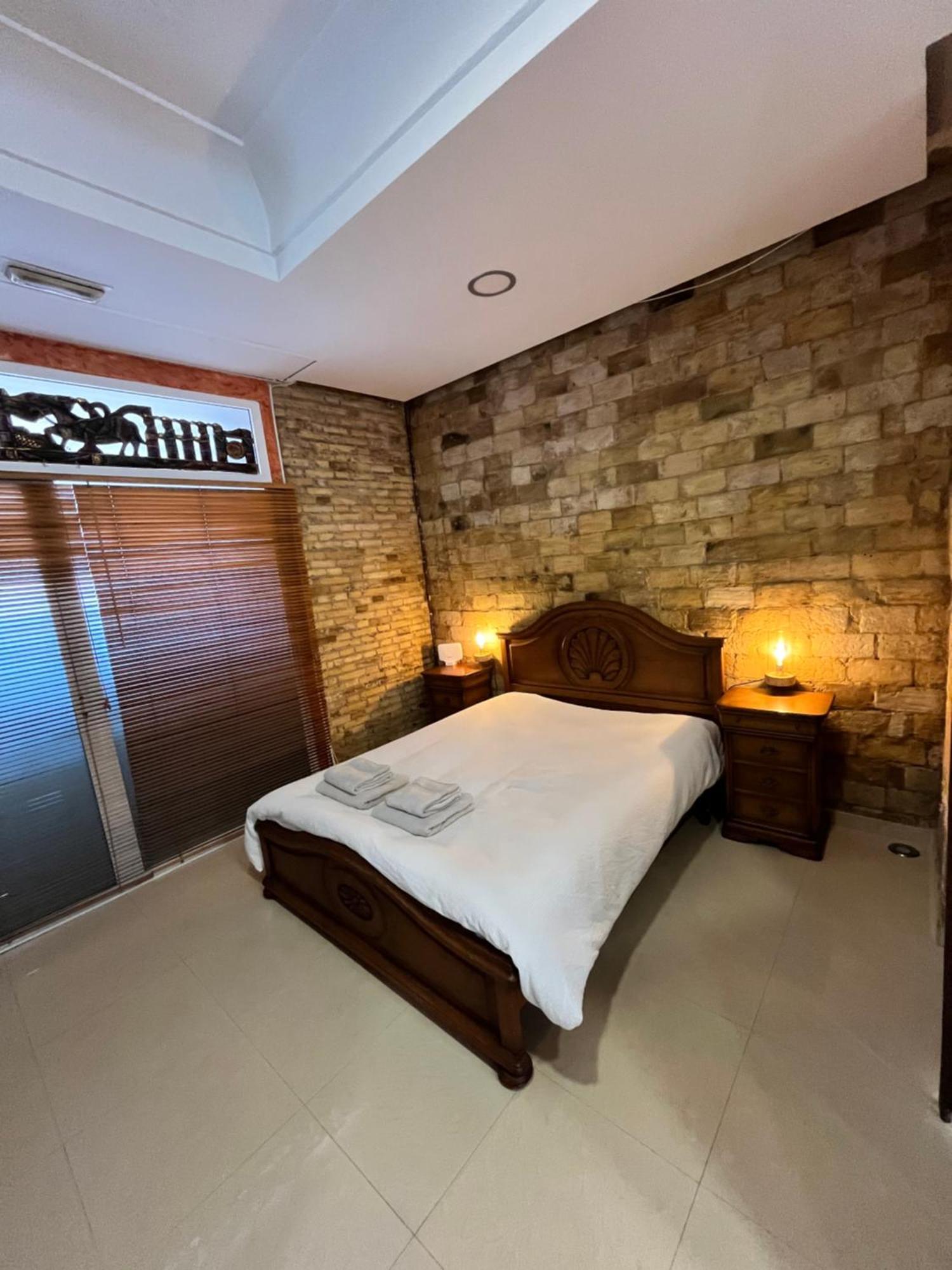 Iy Loft 5 - Spacious Loft In The Old Town *