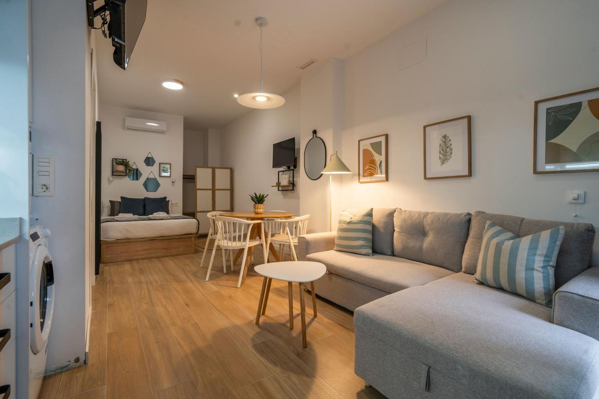 Vlc Host - Ausias March Apartment *