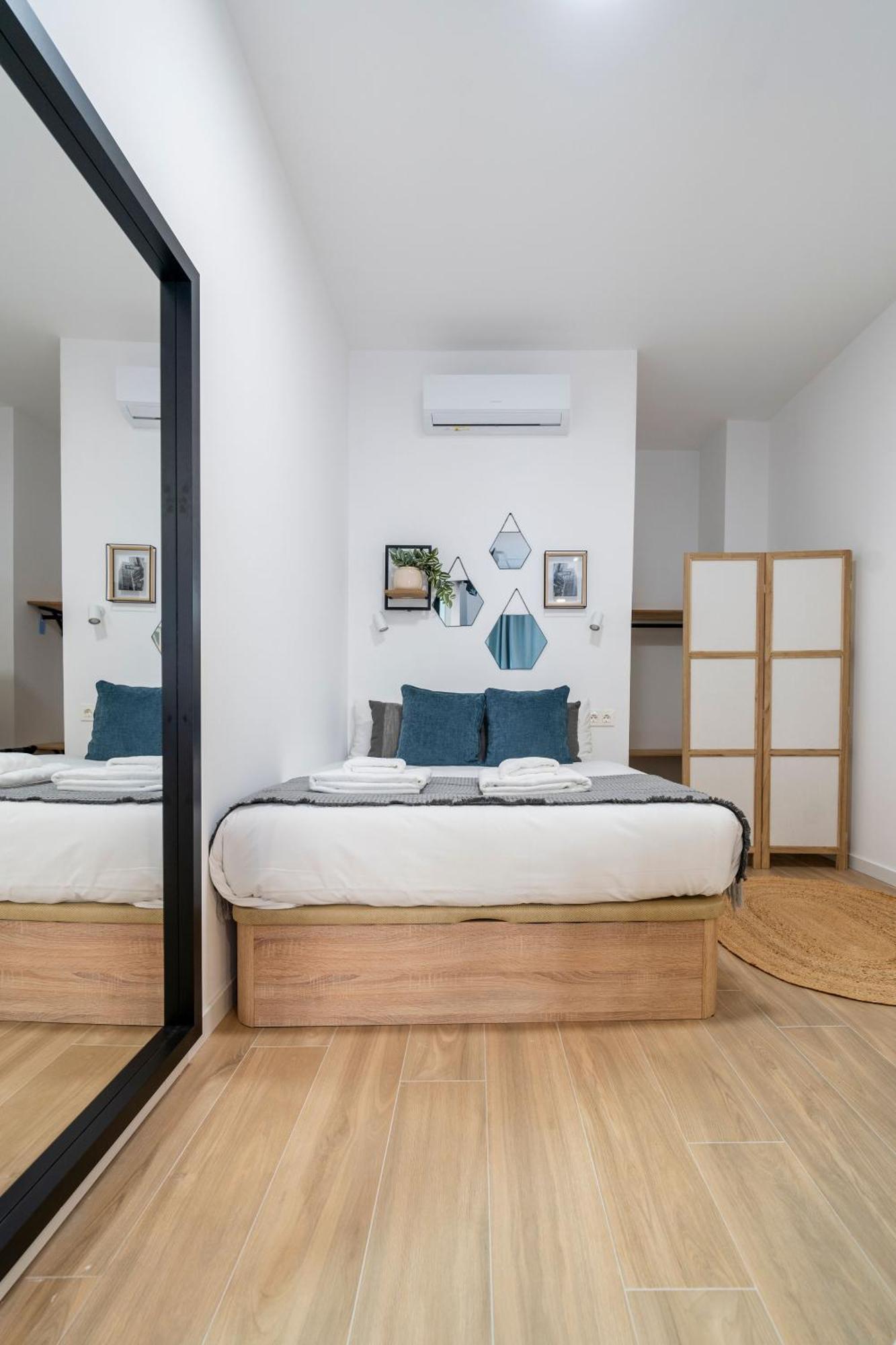Vlc Host - Ausias March Apartment Valencia