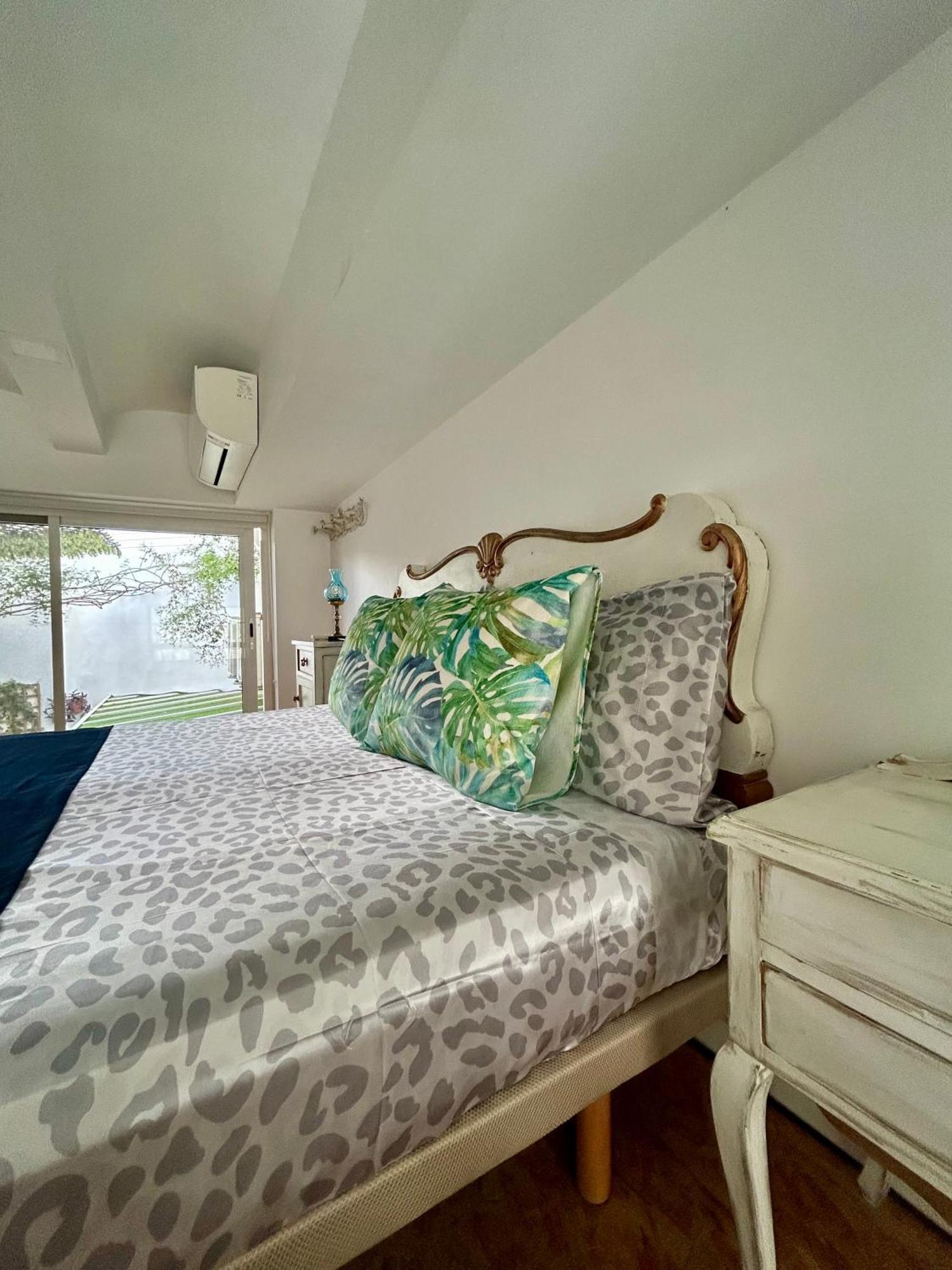Holiday home Loft Con Mucha Luz En El Centro Barrio Ruzafa Valencia