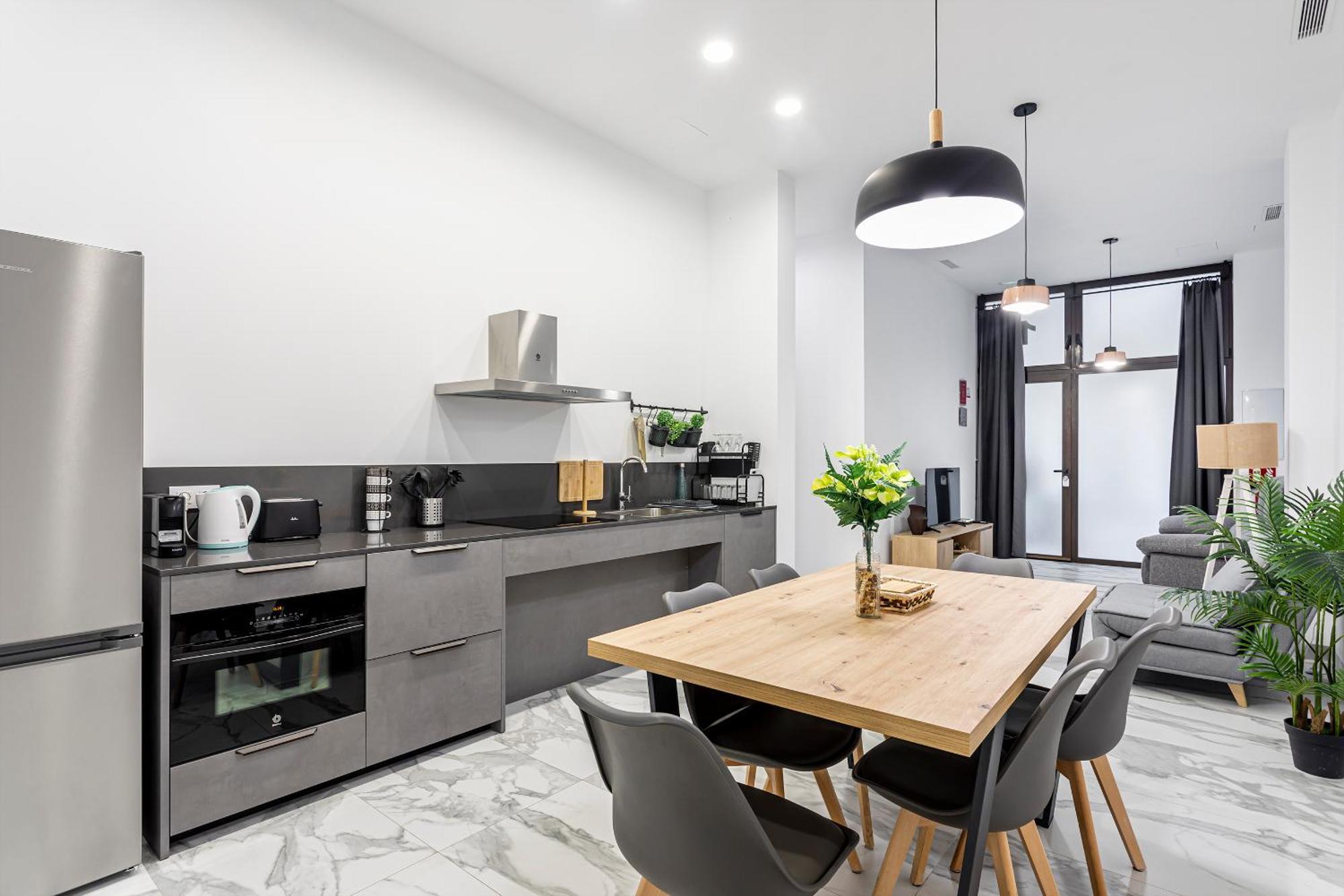 Apartamento De Estilo Moderno Hasta 5 Pax *