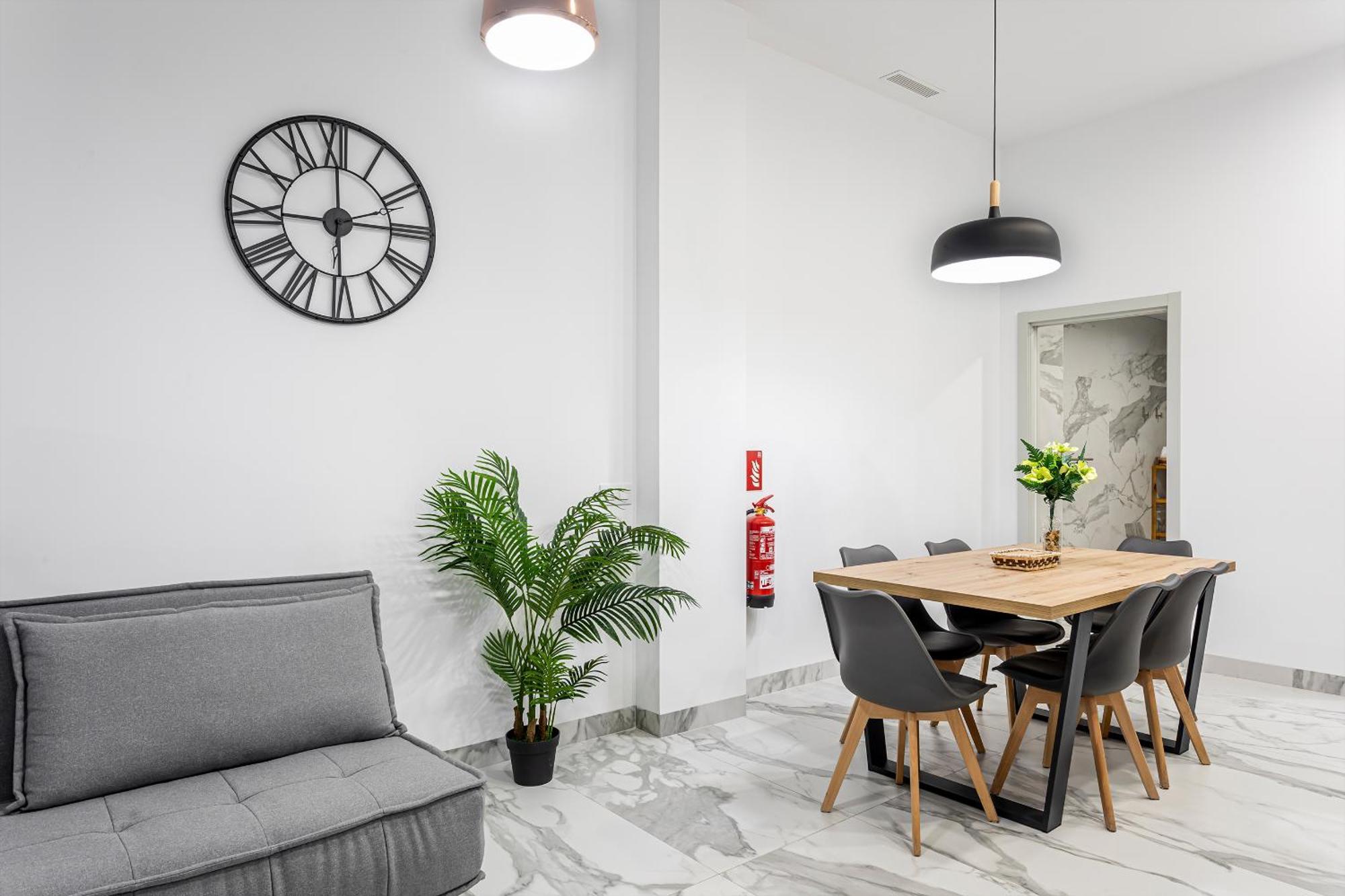 De Estilo Moderno Hasta 5 Pax * Valencia