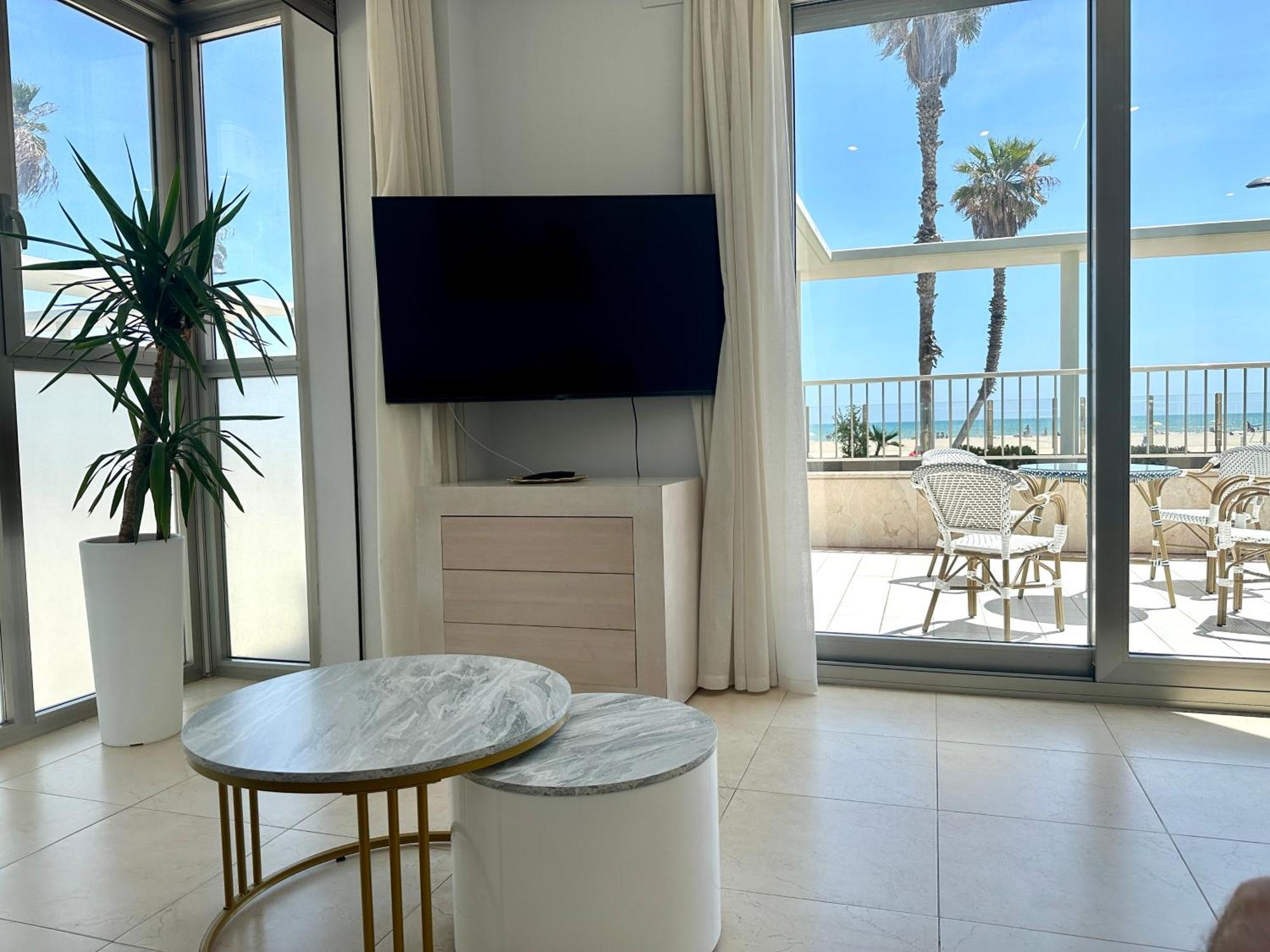 Apartamento Reinapart Patacona Beachfront Seaview