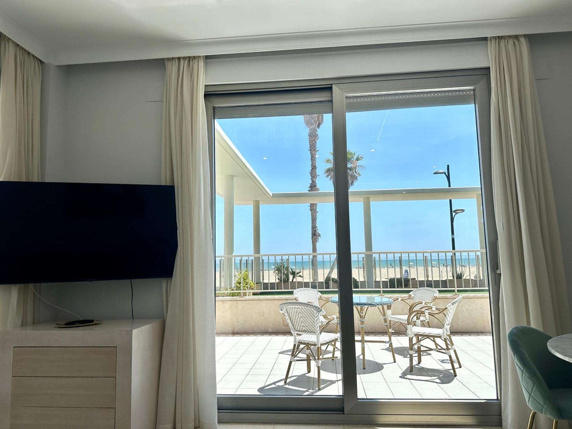 Reinapart Patacona Beachfront Seaview * Valencia