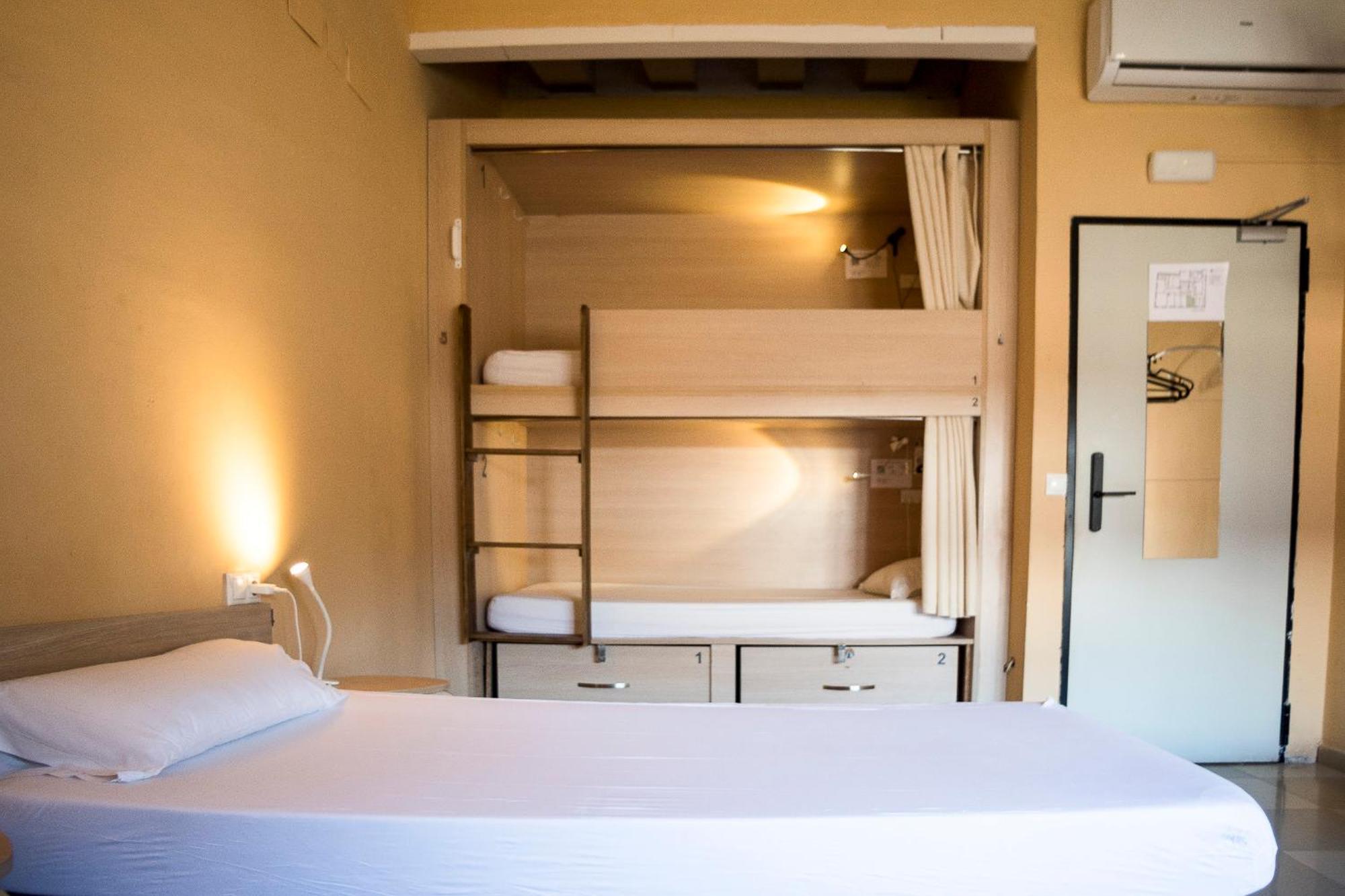 Hostal River Valencia