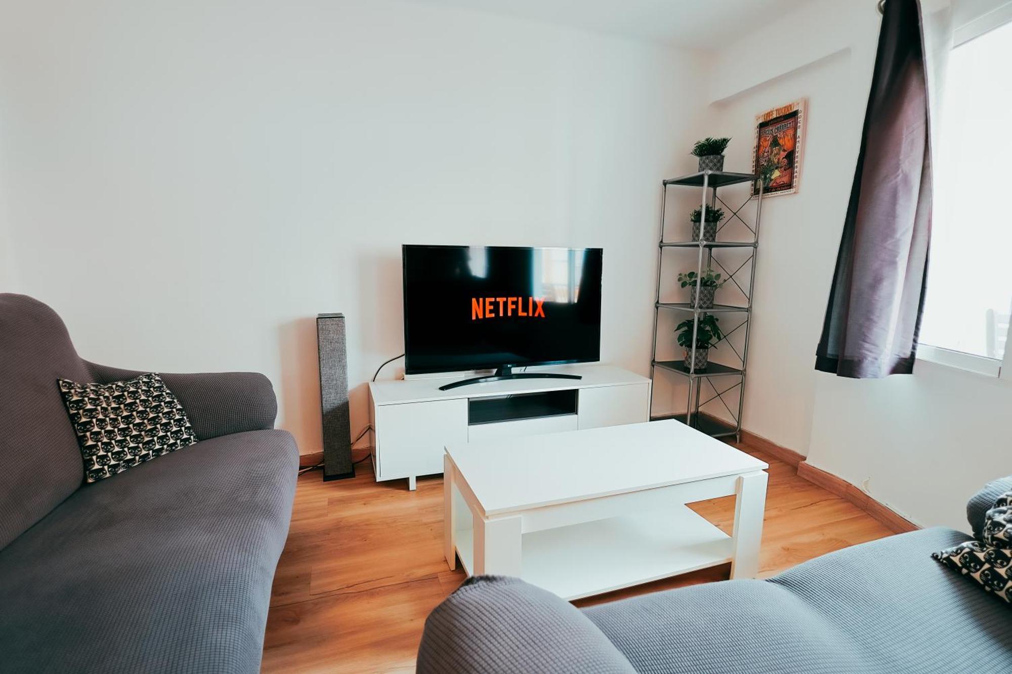 Apartamento Cabanyal, 8 Min, Terrace, Smart Tv
