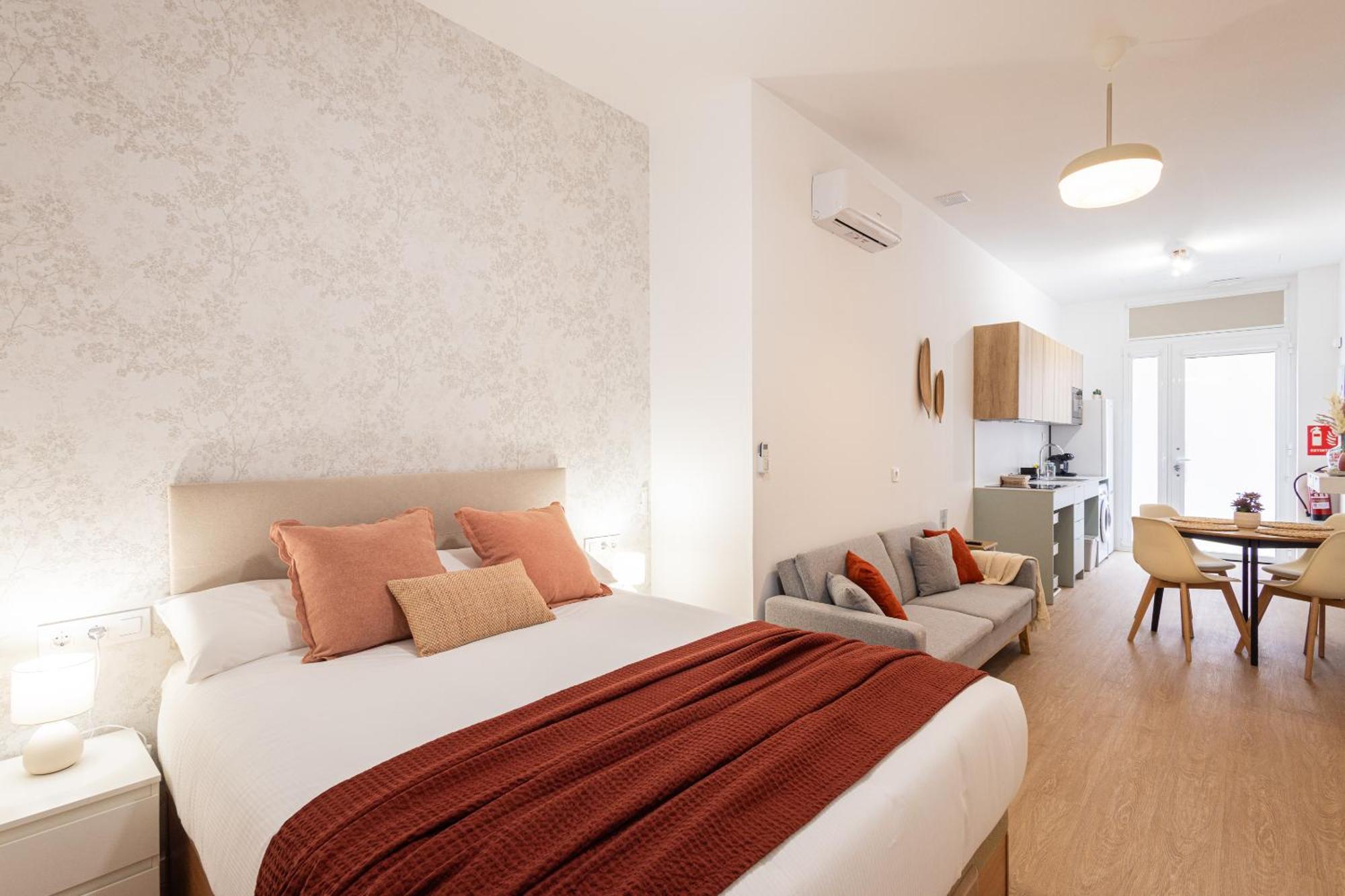 Florit Flats - The Maritim Serreria