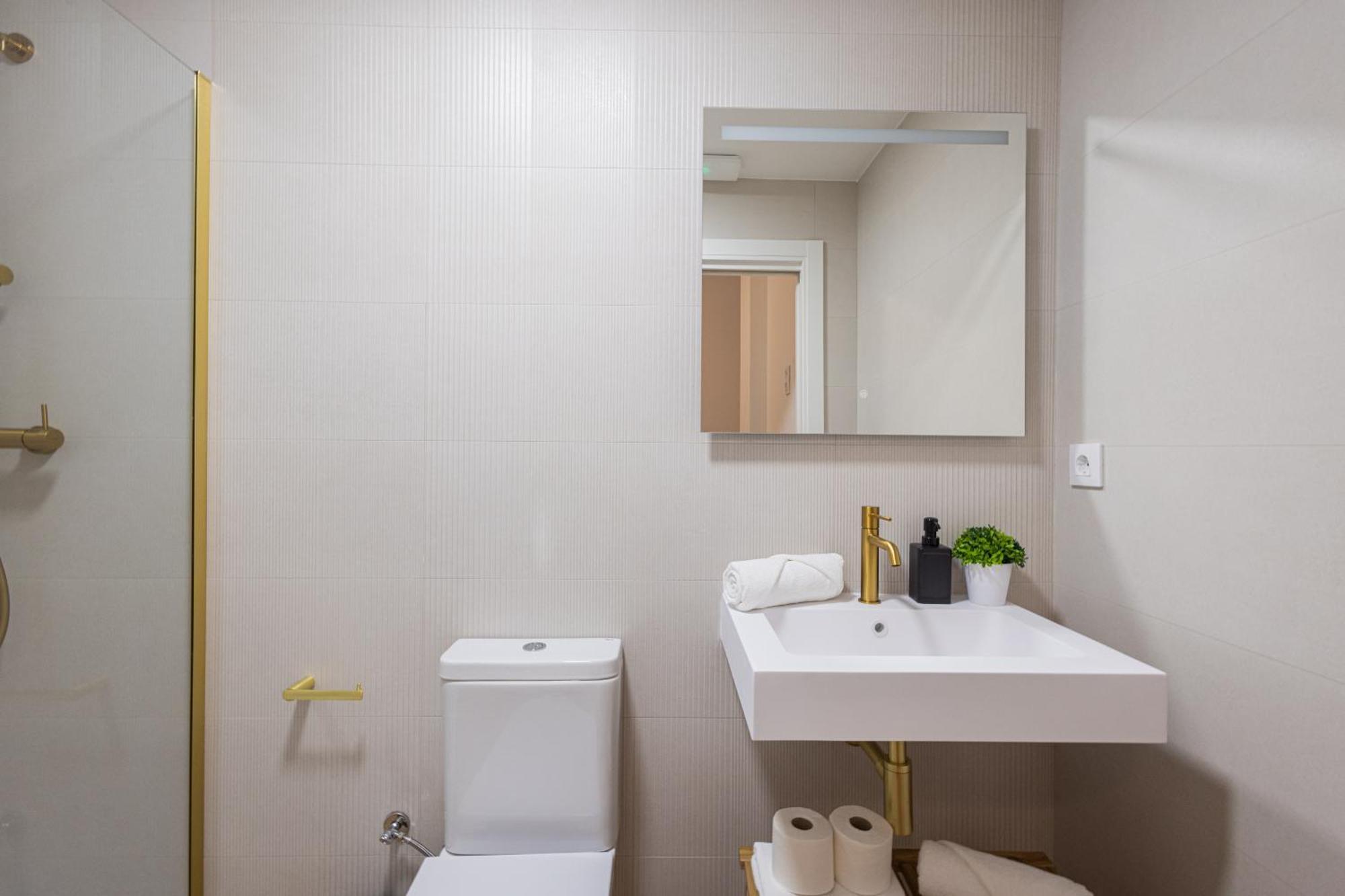 Florit Flats - The Maritim Serreria