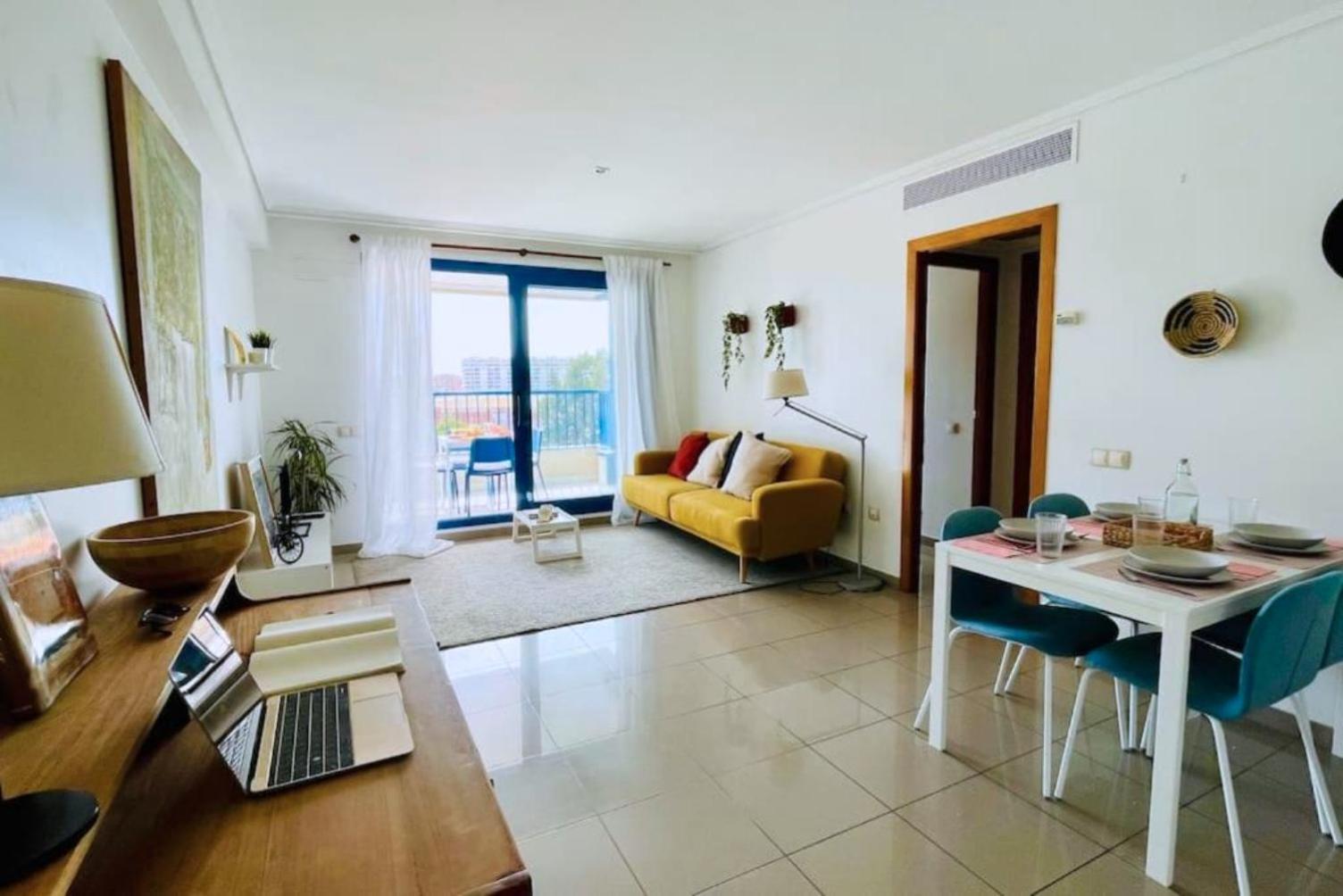 Apartamento Apto Con Vistas A La Playa De La Patacona Valencia