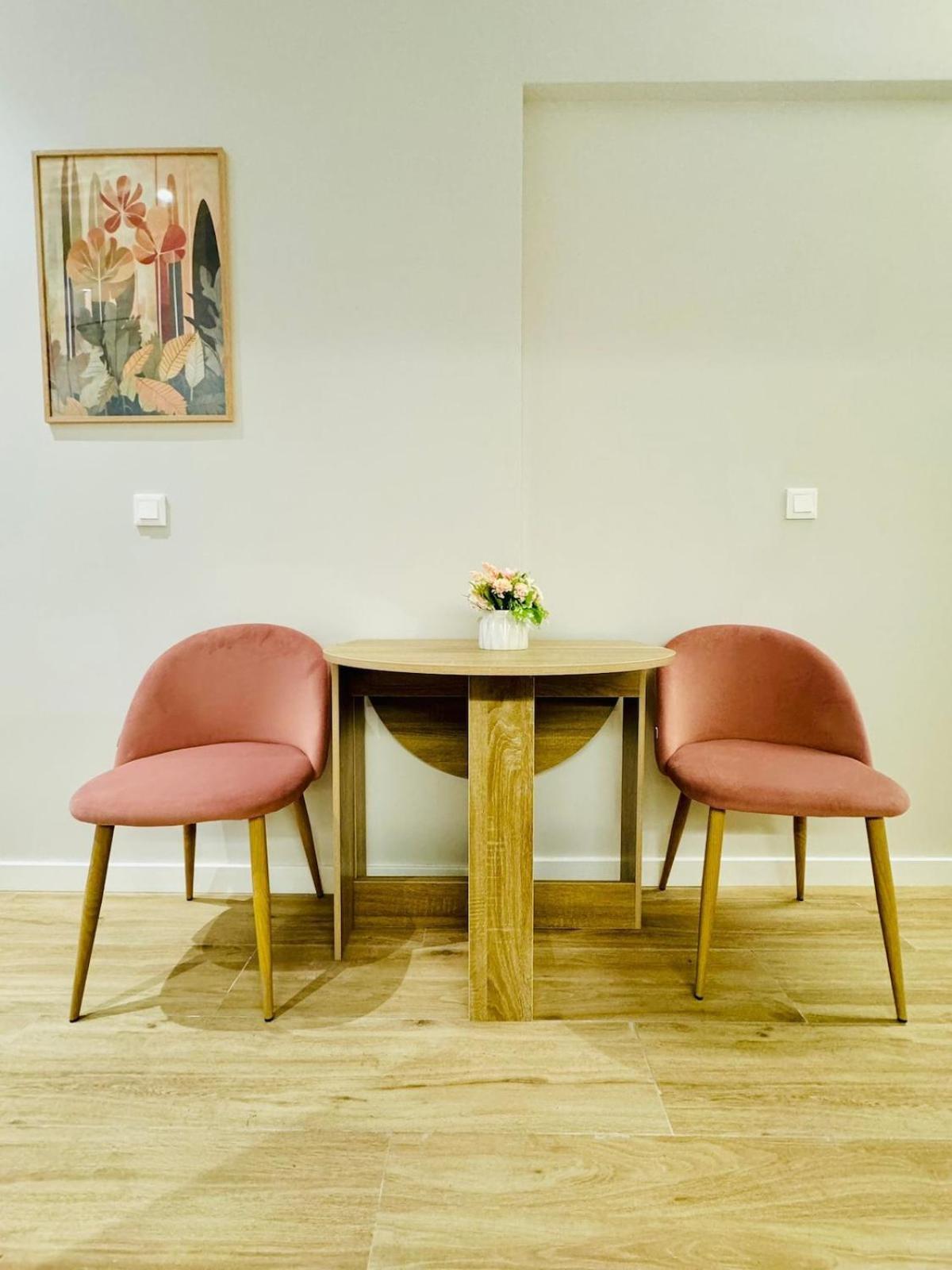 Cozy & Stylish Flat Close To Center